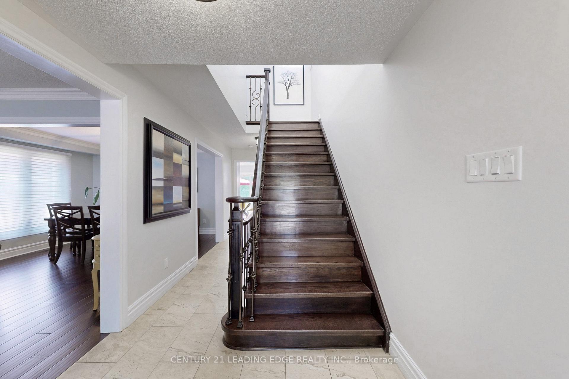 Photo 10 of 3 Rothean Drive, Whitby, Lynde Creek — HOMEH