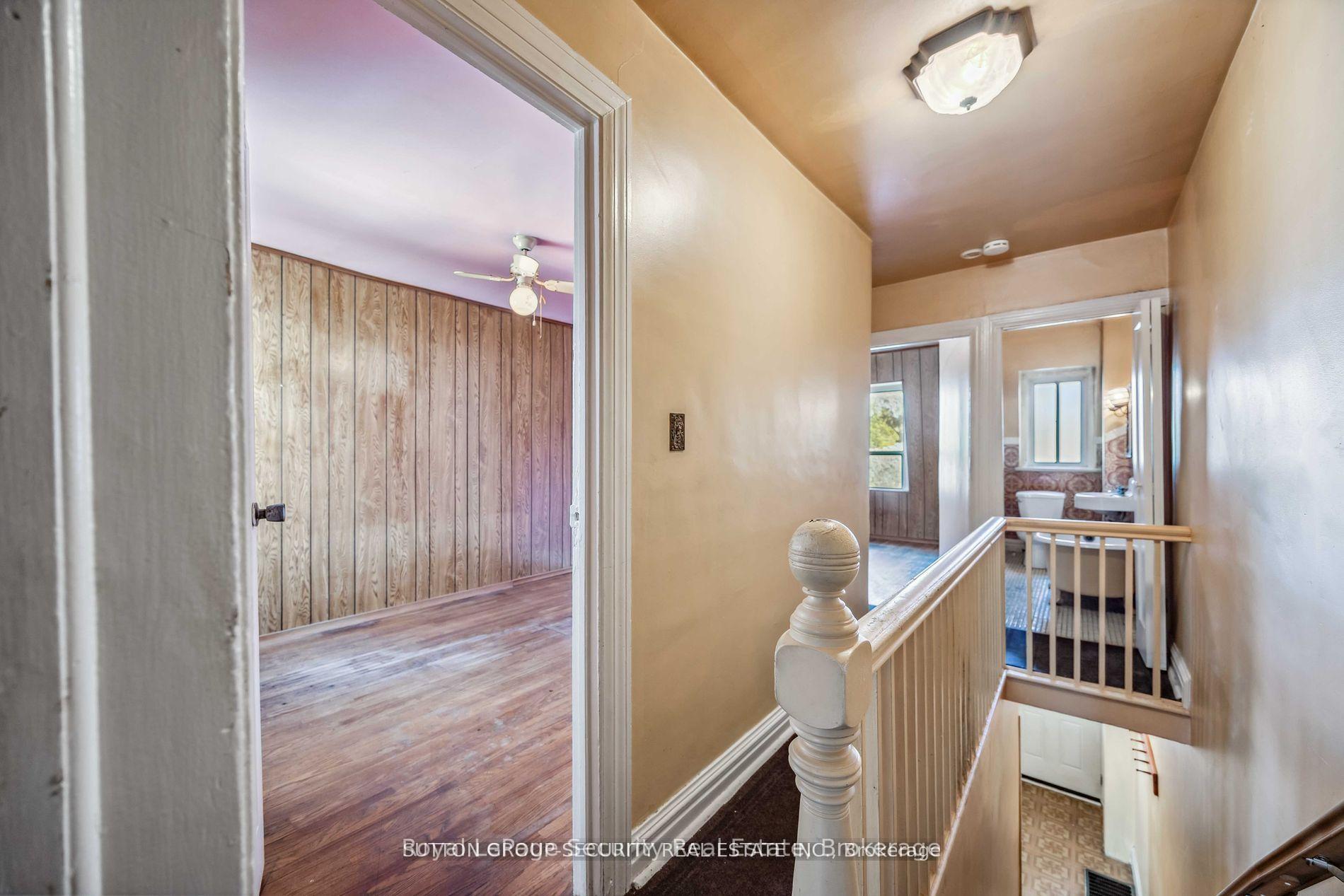 Photo 15 of 45 Strader Avenue, Toronto, Oakwood Village — HOMEH