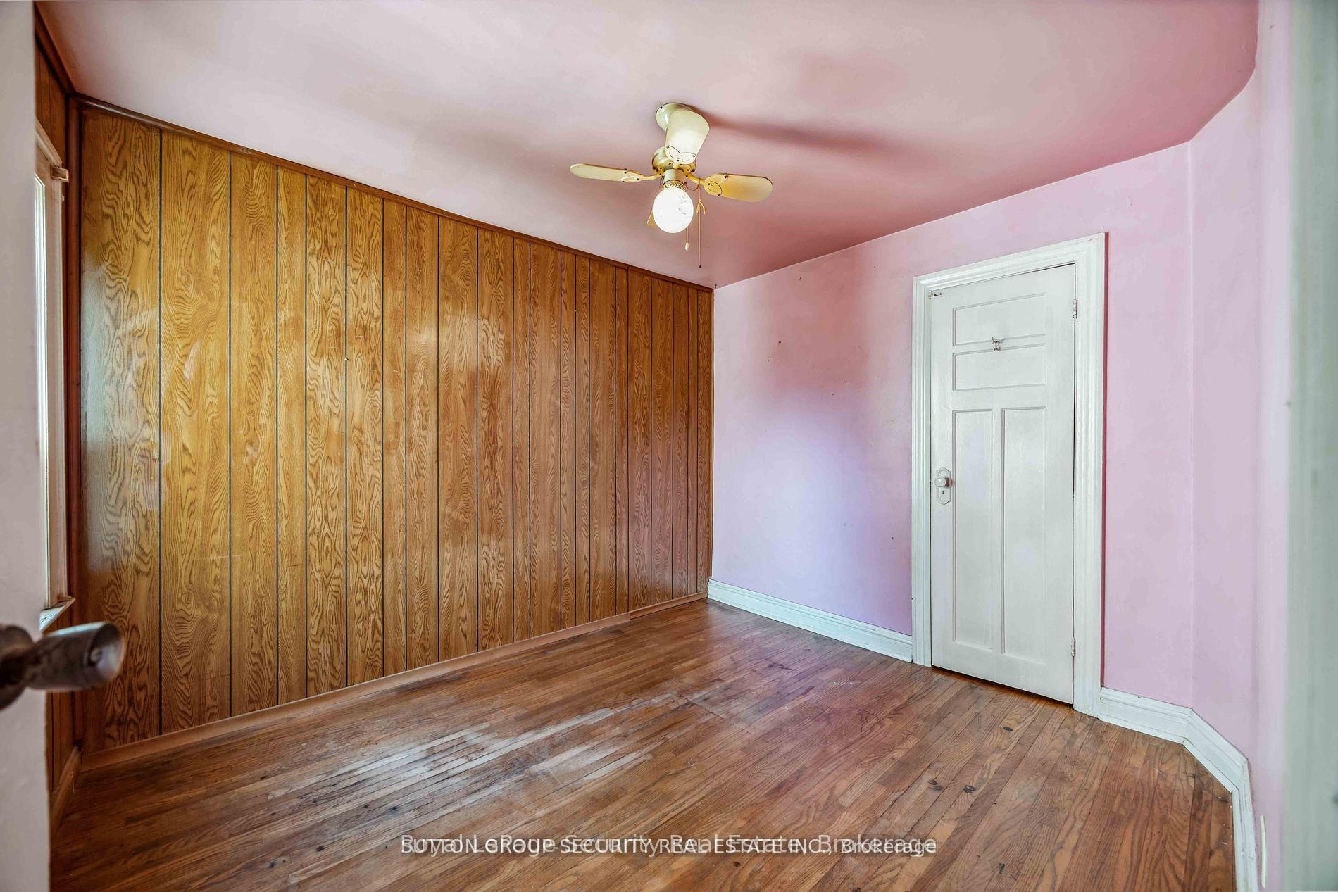 Photo 19 of 45 Strader Avenue, Toronto, Oakwood Village — HOMEH