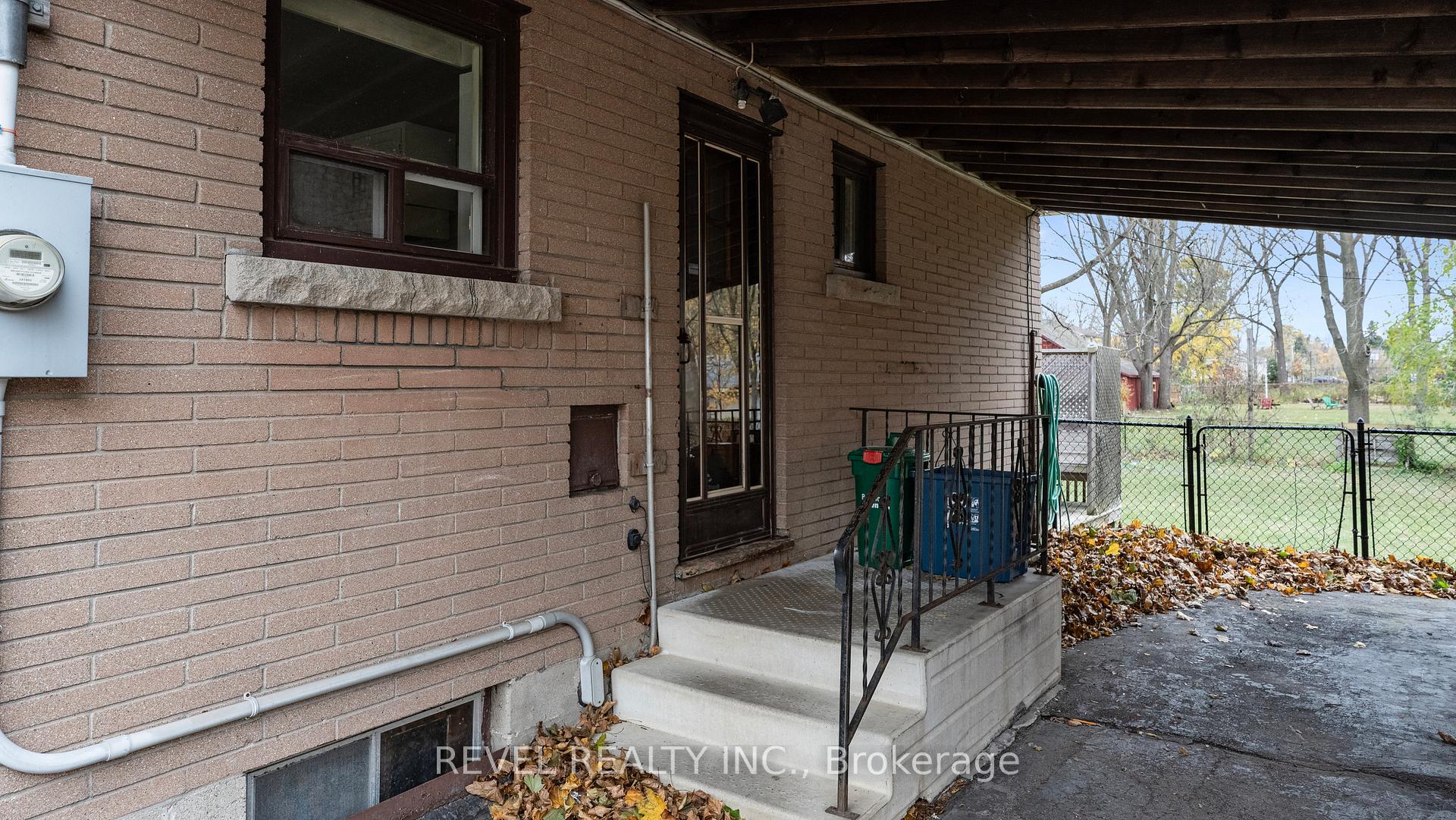 Photo 5 of 139 Baldwin Avenue, Brantford — HOMEH