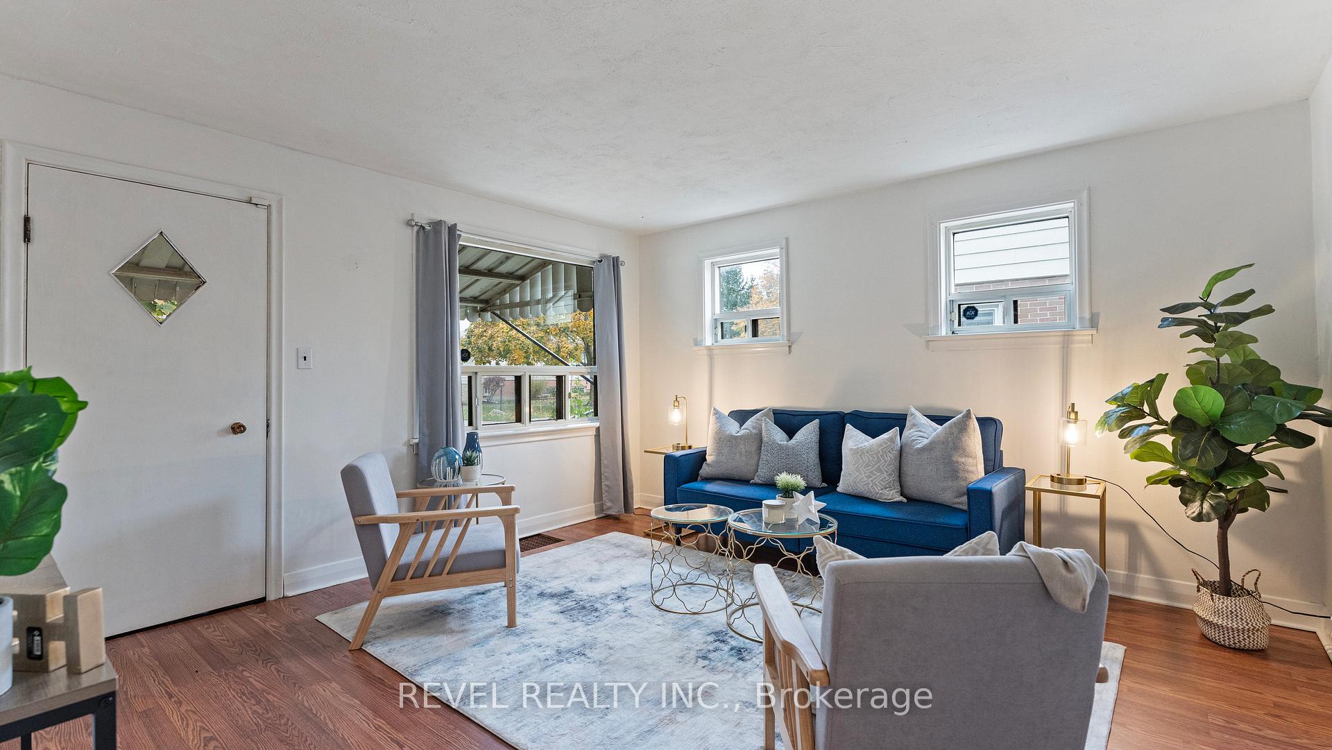 Photo 2 of 139 Baldwin Avenue, Brantford — HOMEH