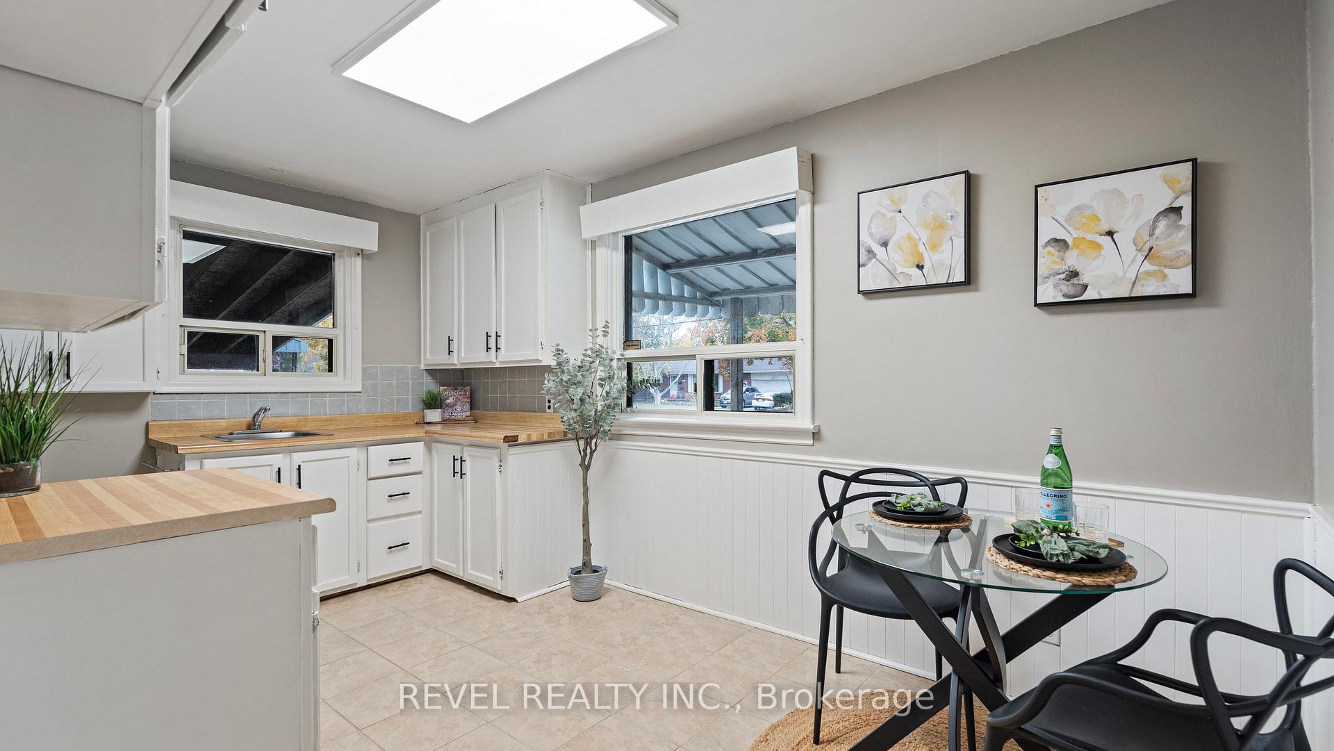 Photo 12 of 139 Baldwin Avenue, Brantford — HOMEH