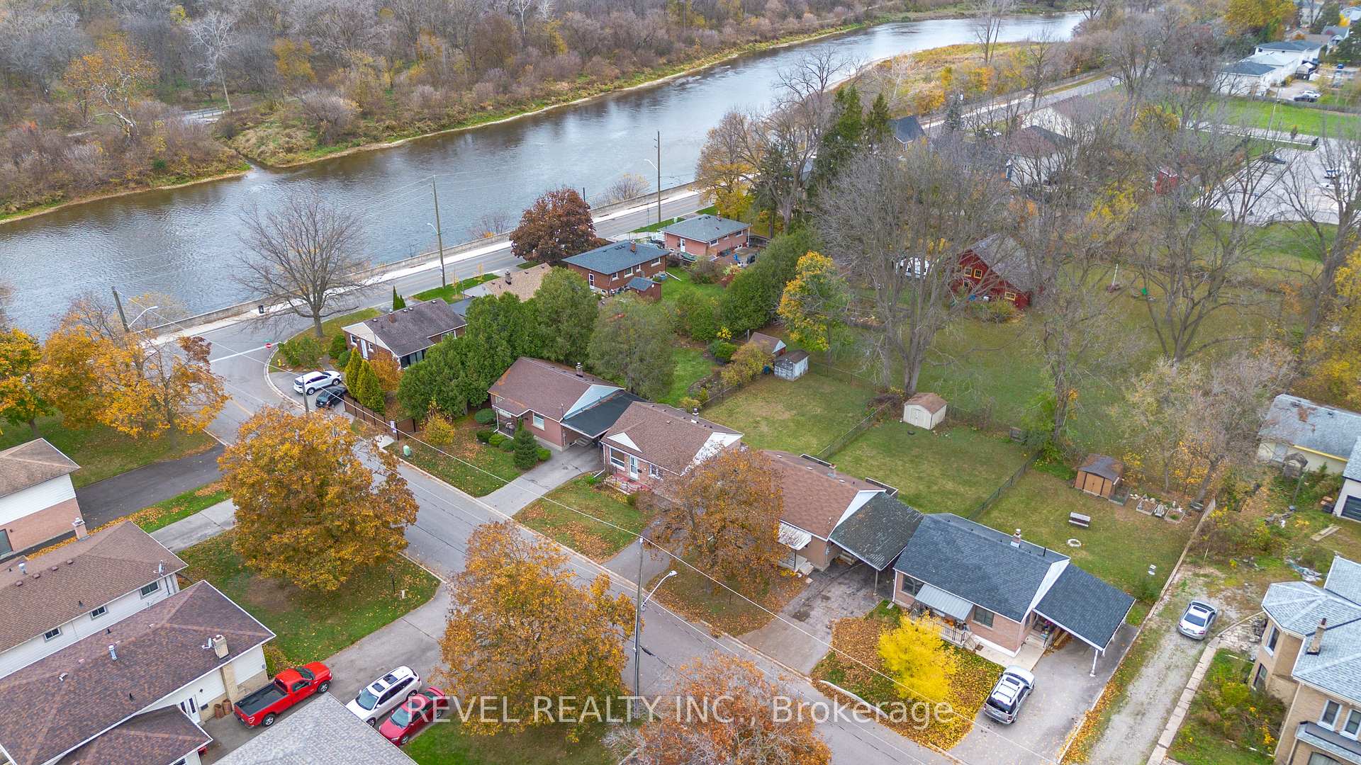 Photo 21 of 139 Baldwin Avenue, Brantford — HOMEH