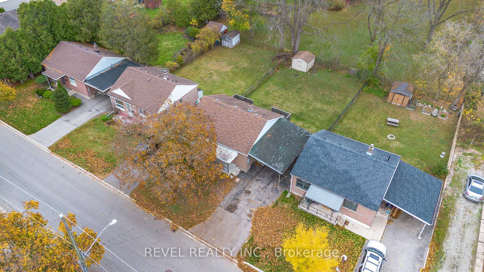 Photo 32 of 139 Baldwin Avenue, Brantford — HOMEH