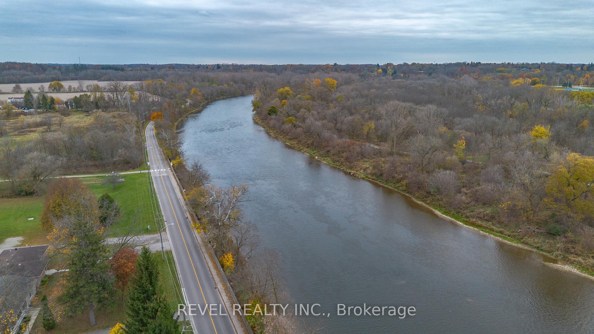 Photo 18 of 139 Baldwin Avenue, Brantford — HOMEH
