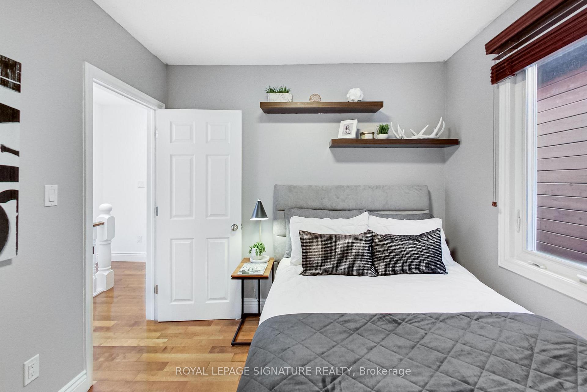 Photo 27 of 22 Thyra Avenue, Toronto, Crescent Town — HOMEH