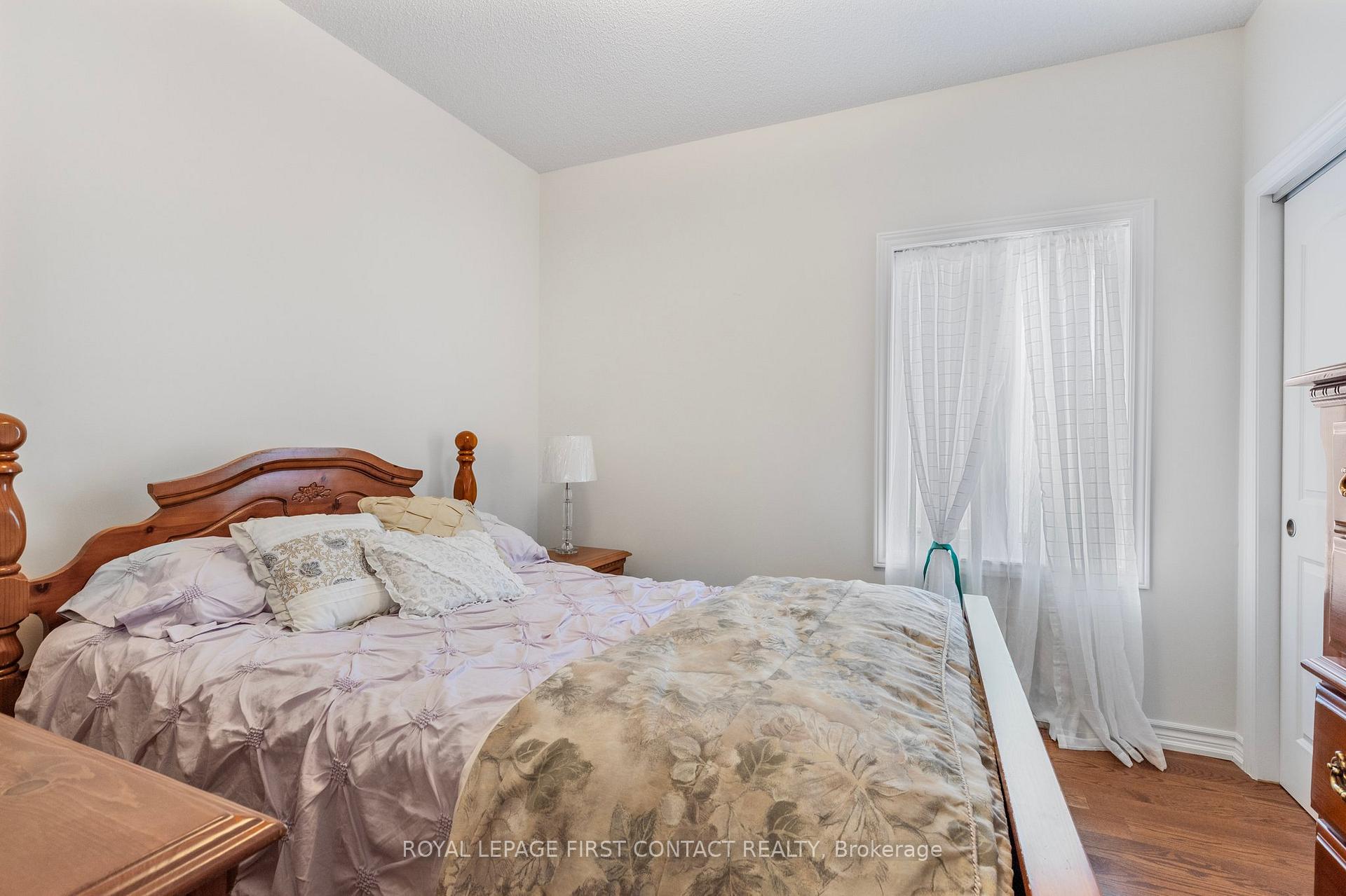 Photo 13 of 9 Beverly Street, Springwater, Elmvale — HOMEH