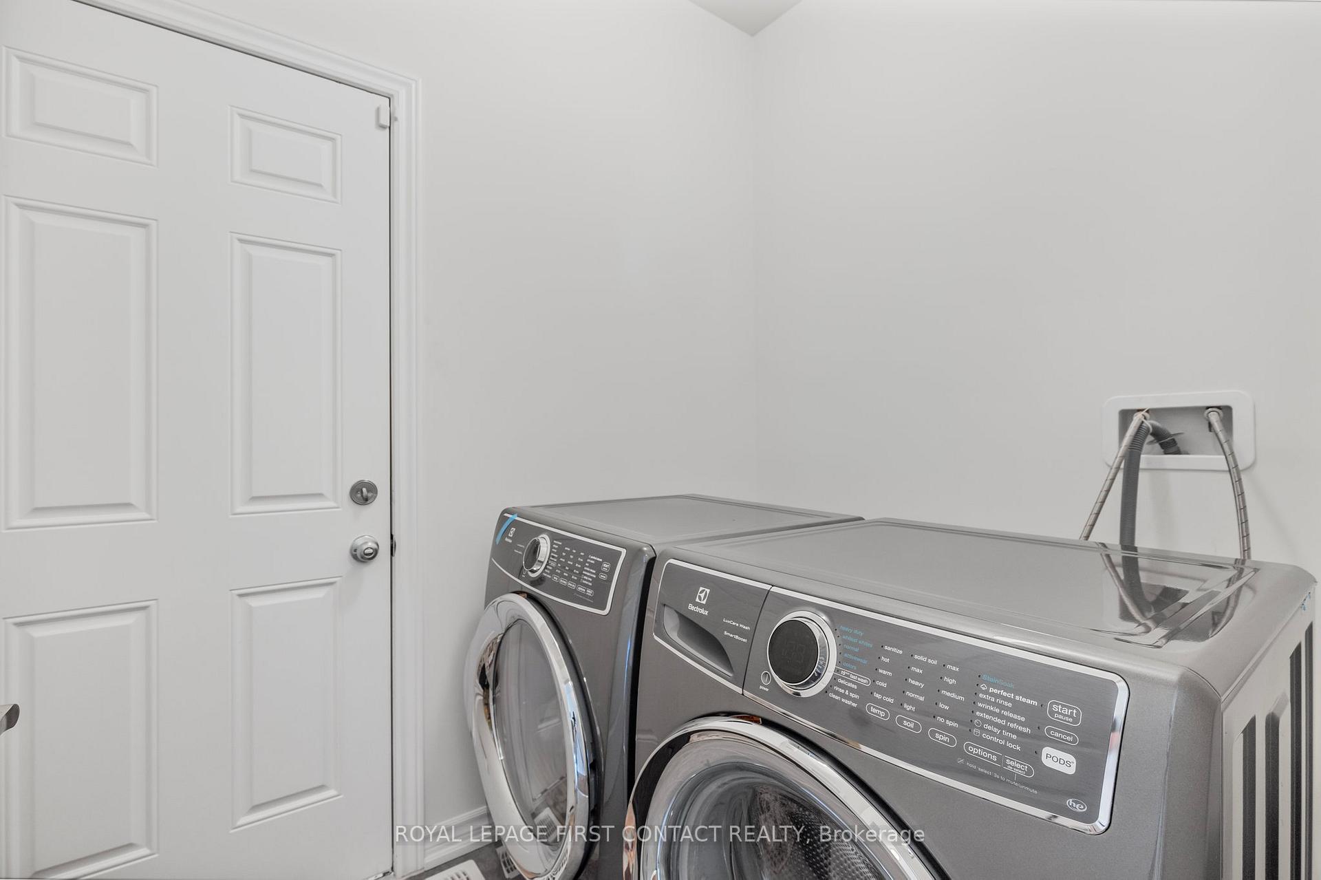 Photo 14 of 9 Beverly Street, Springwater, Elmvale — HOMEH