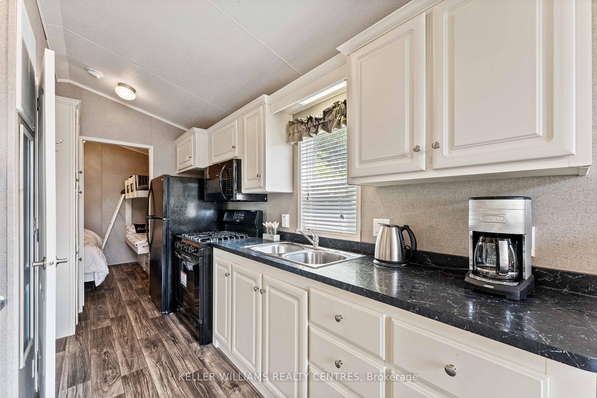 Photo 7 of Unit #37, 202 Hidden Glen Road, Georgian Bay, Baxter — HOMEH