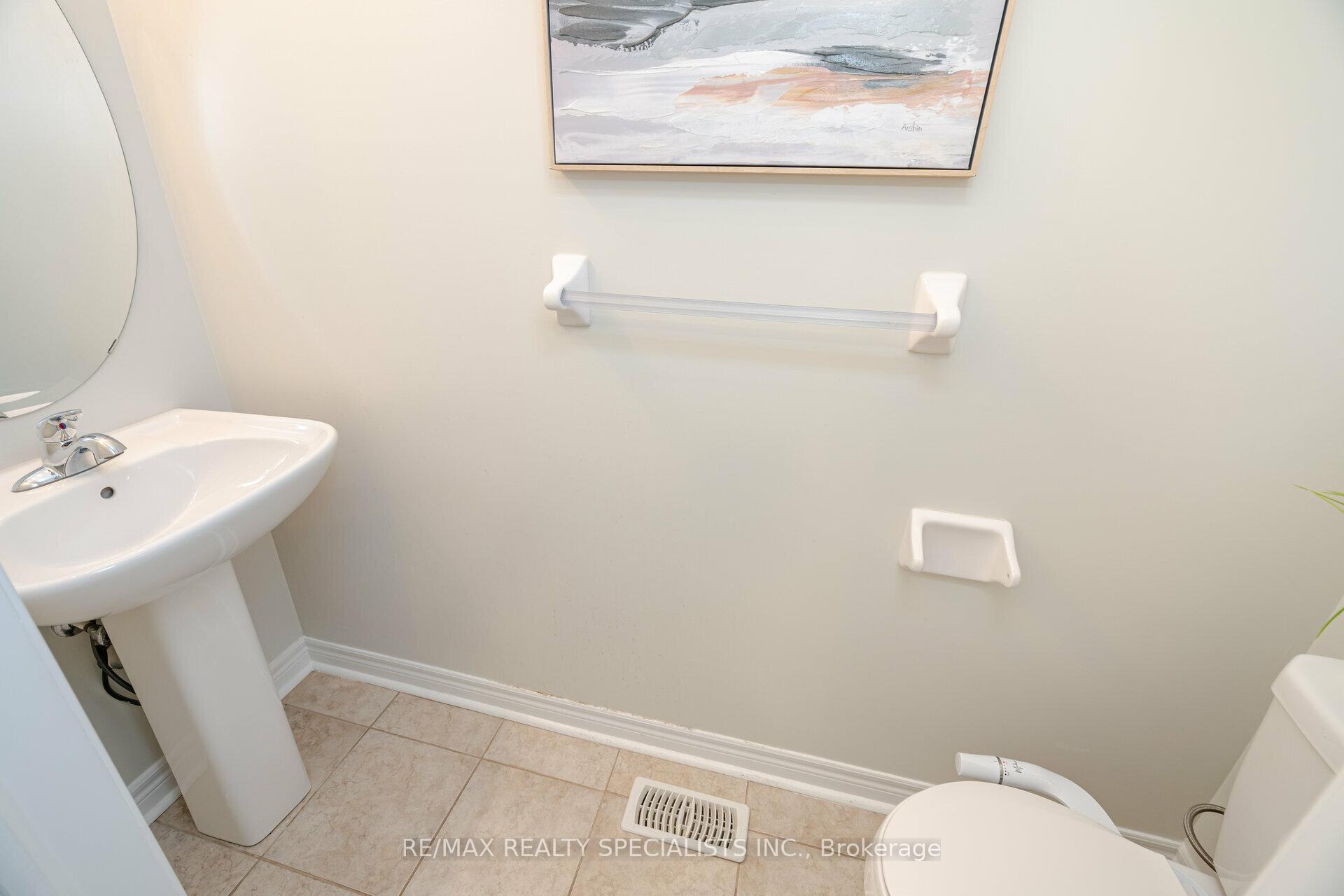 Photo 9 of 27 Fulmer Road, Brampton, Northwest Brampton — HOMEH