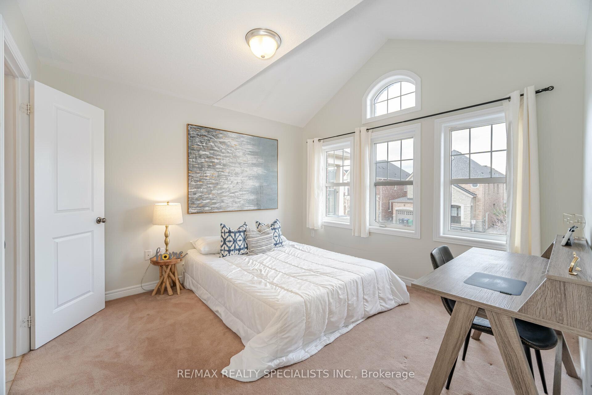 Photo 24 of 27 Fulmer Road, Brampton, Northwest Brampton — HOMEH