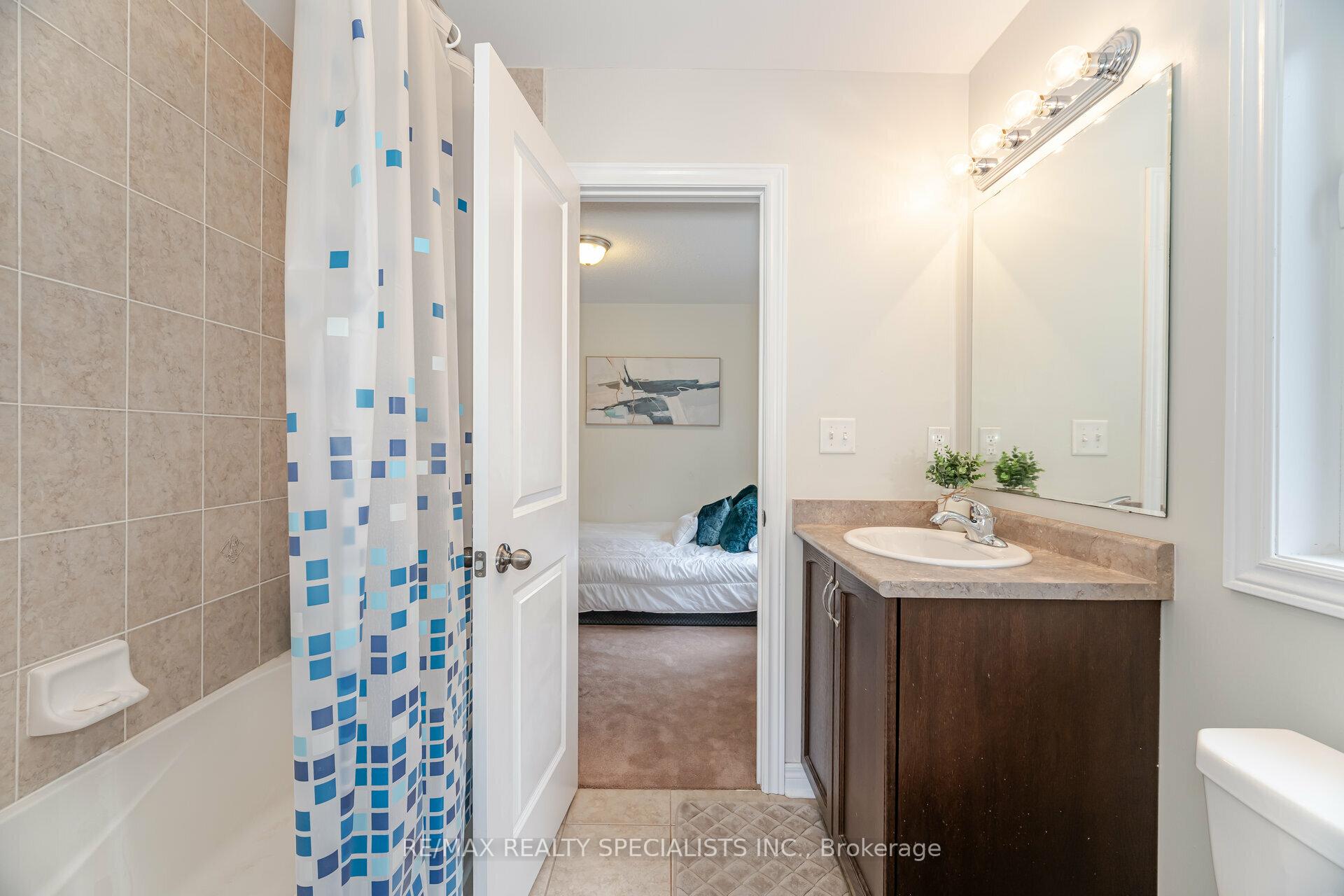 Photo 15 of 27 Fulmer Road, Brampton, Northwest Brampton — HOMEH