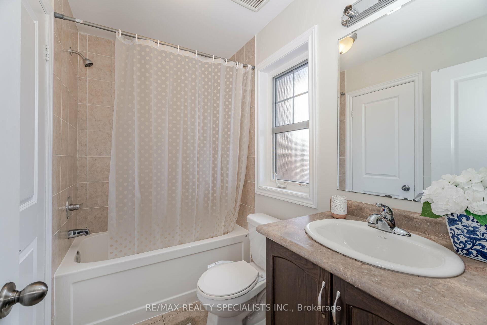 Photo 22 of 27 Fulmer Road, Brampton, Northwest Brampton — HOMEH