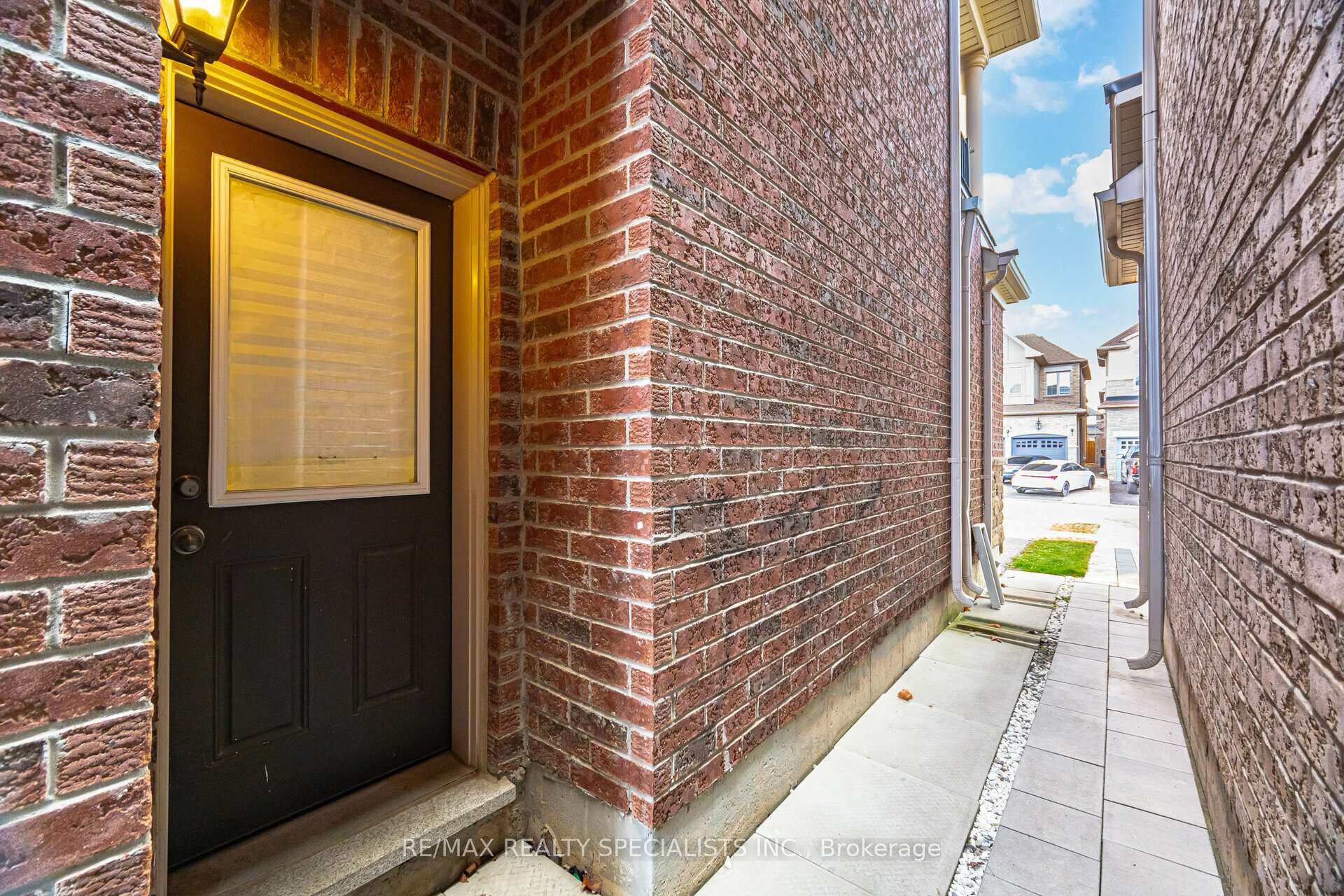 Photo 40 of 27 Fulmer Road, Brampton, Northwest Brampton — HOMEH