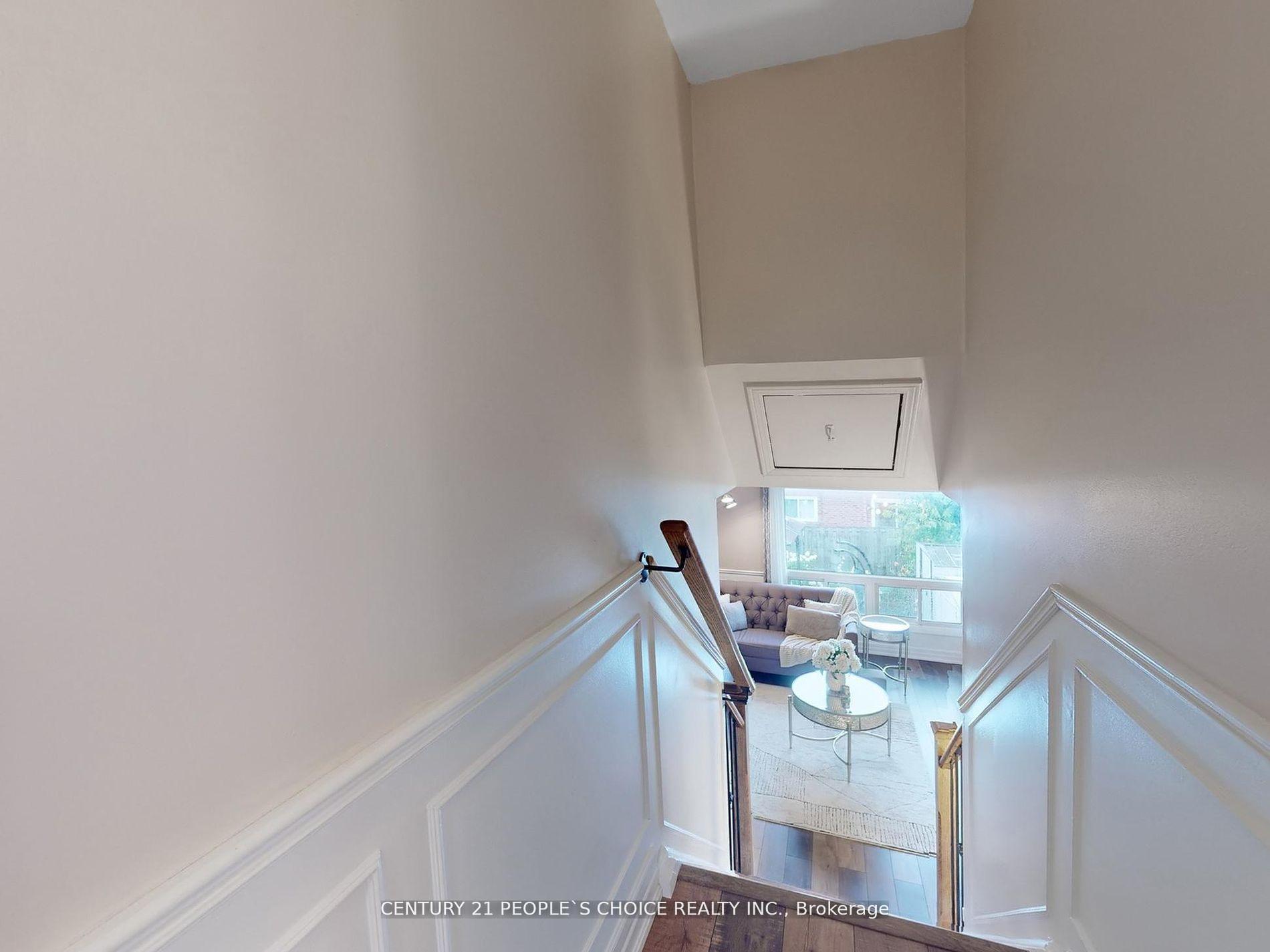 Photo 4 of 50 Pluto Drive, Brampton, Madoc — HOMEH