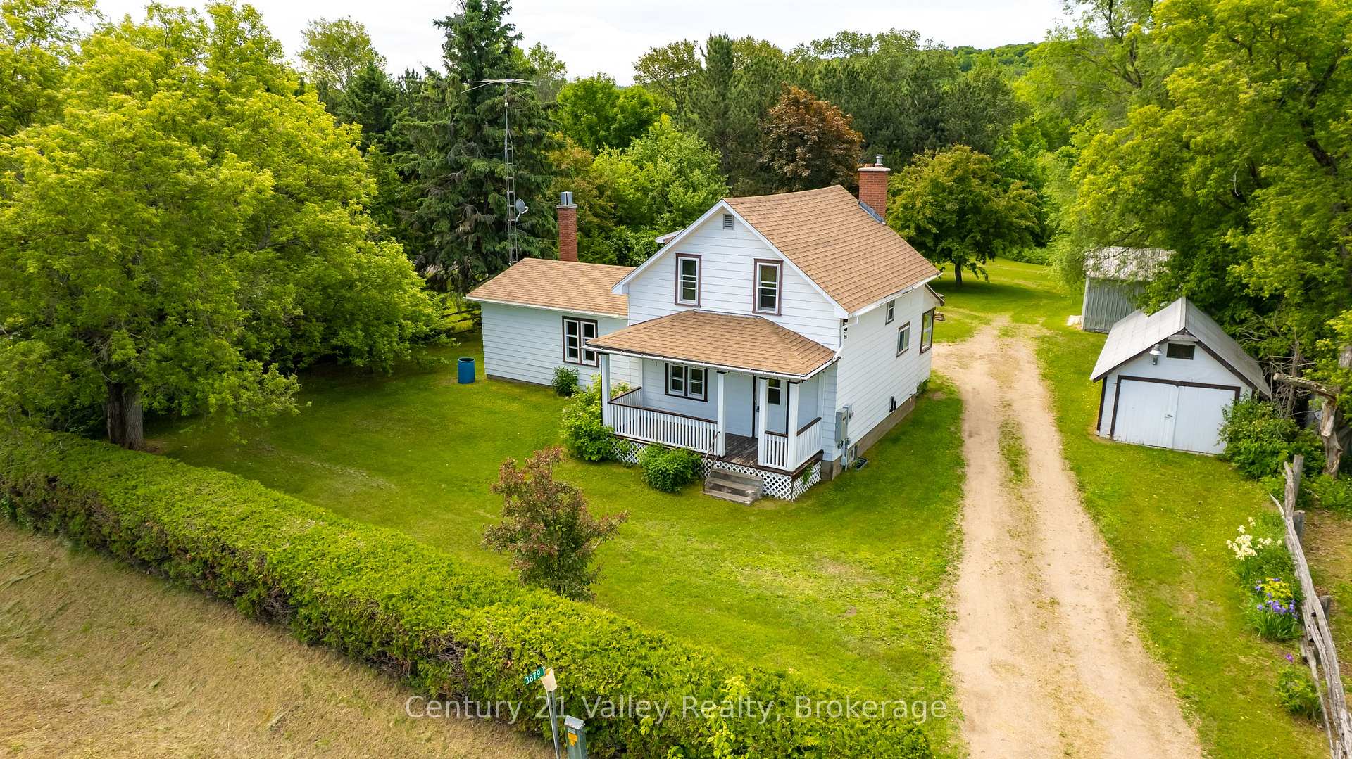 Front of 3879 Foymount Road