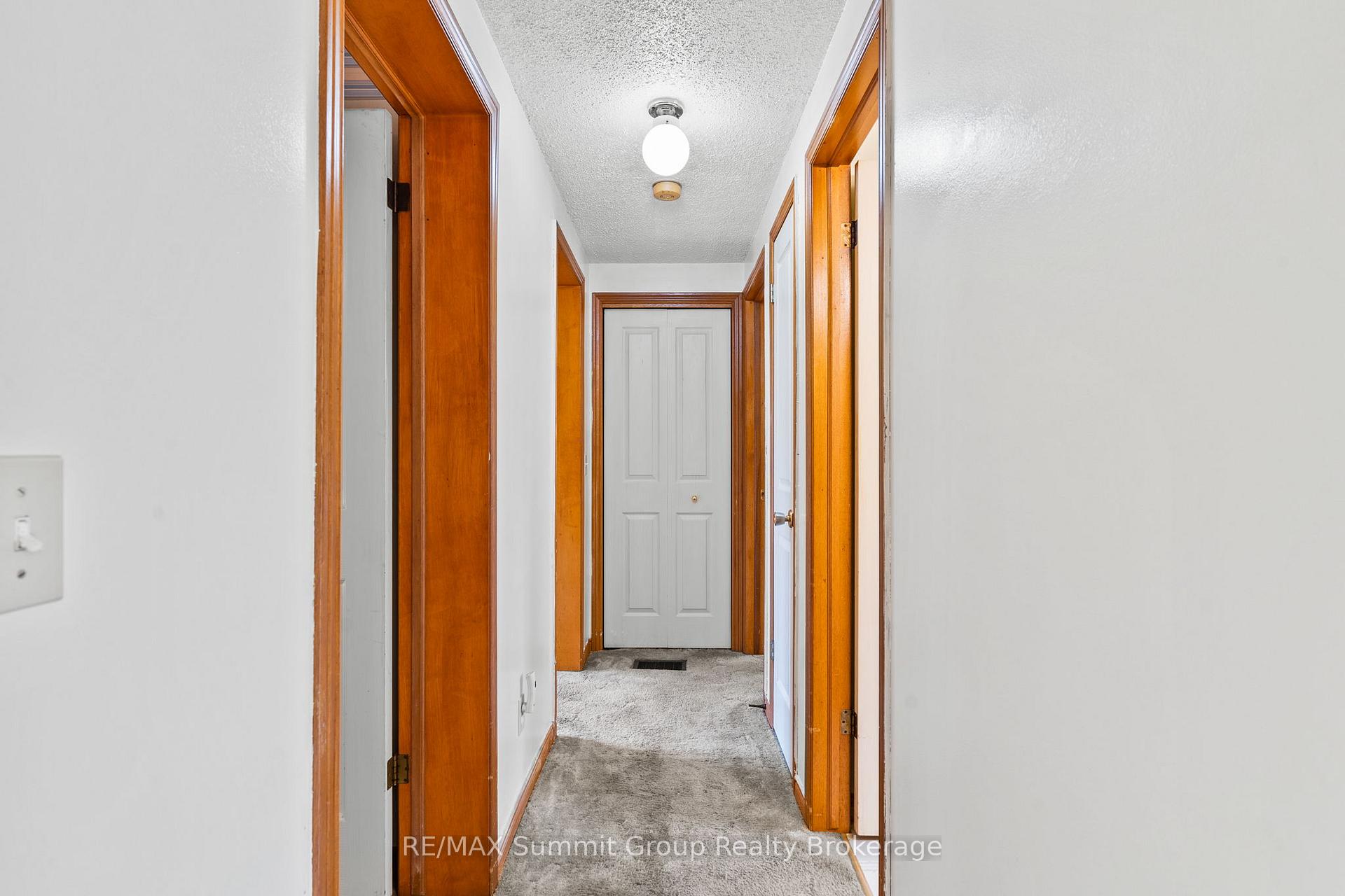 Photo 29 of 225187 Southgate Road 22, Southgate — HOMEH