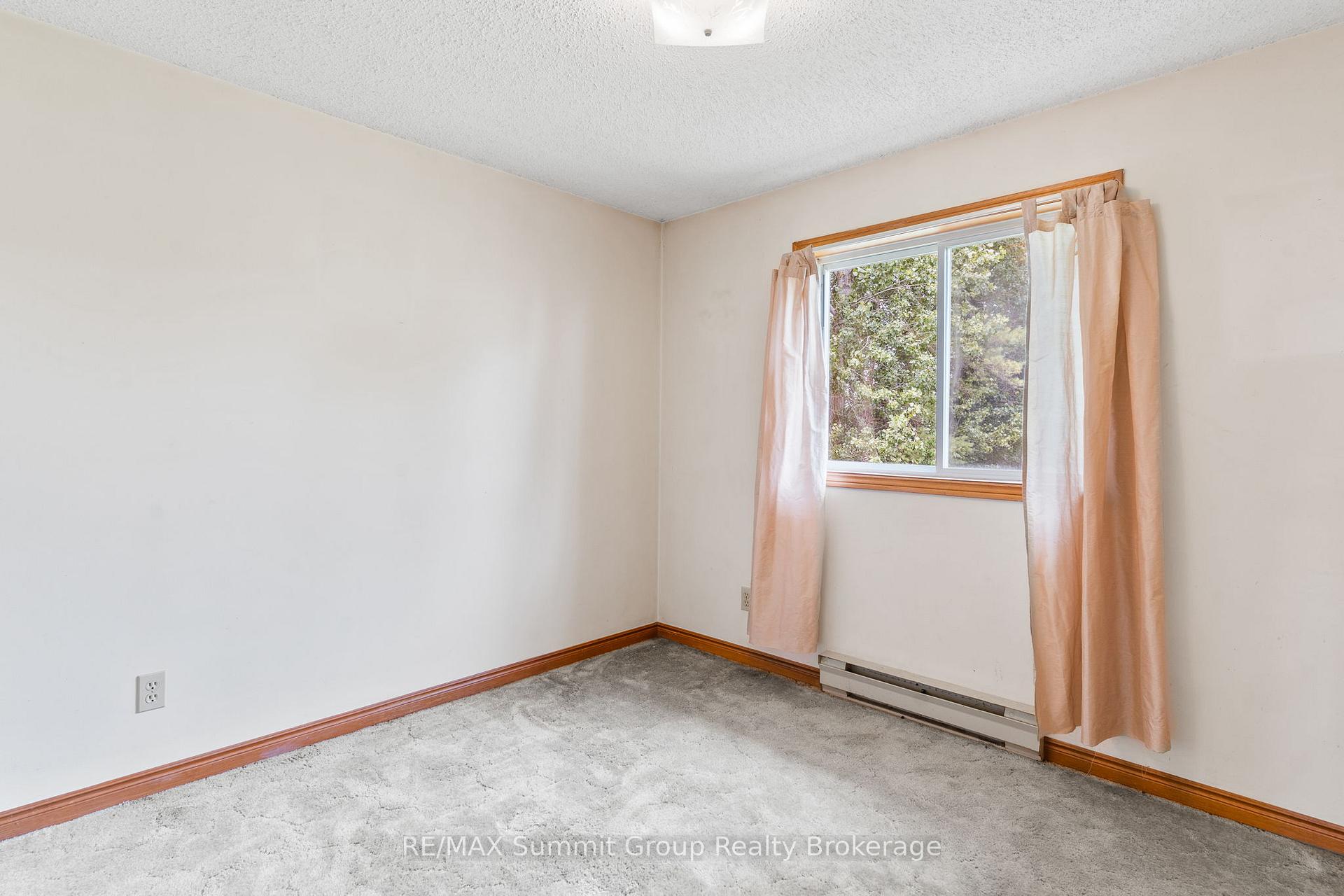Photo 23 of 225187 Southgate Road 22, Southgate — HOMEH