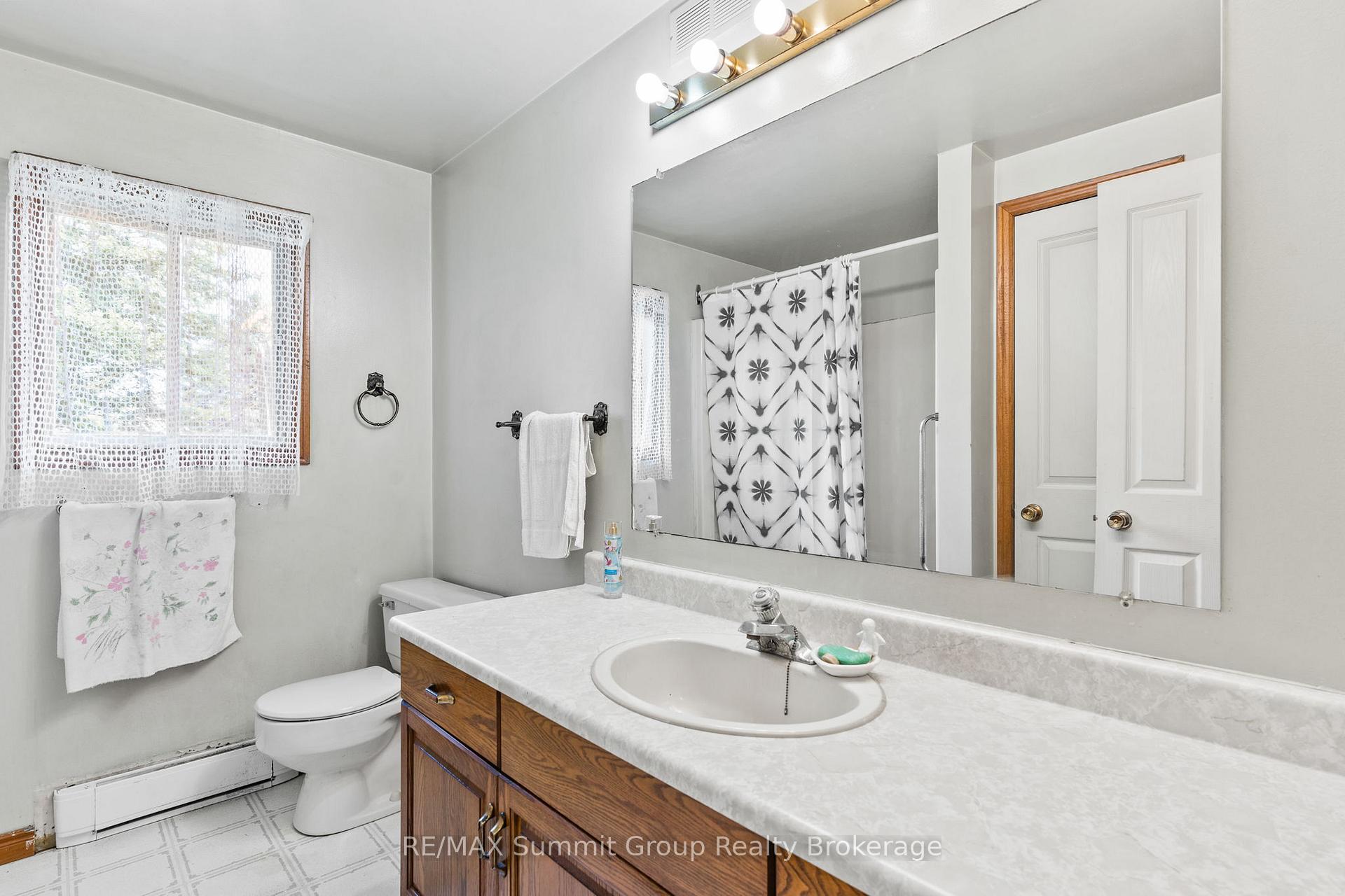 Photo 39 of 225187 Southgate Road 22, Southgate — HOMEH