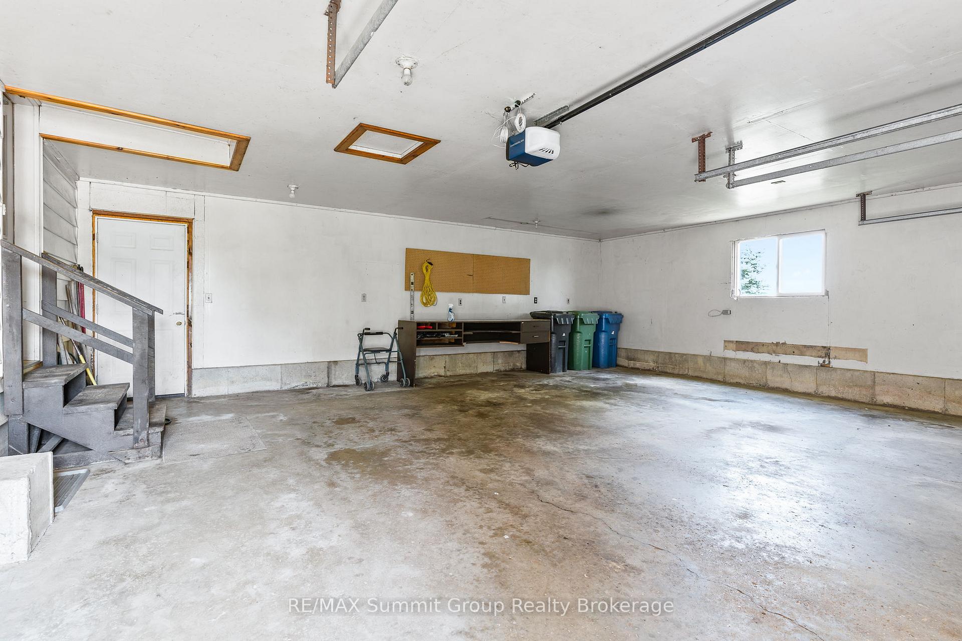 Photo 43 of 225187 Southgate Road 22, Southgate — HOMEH