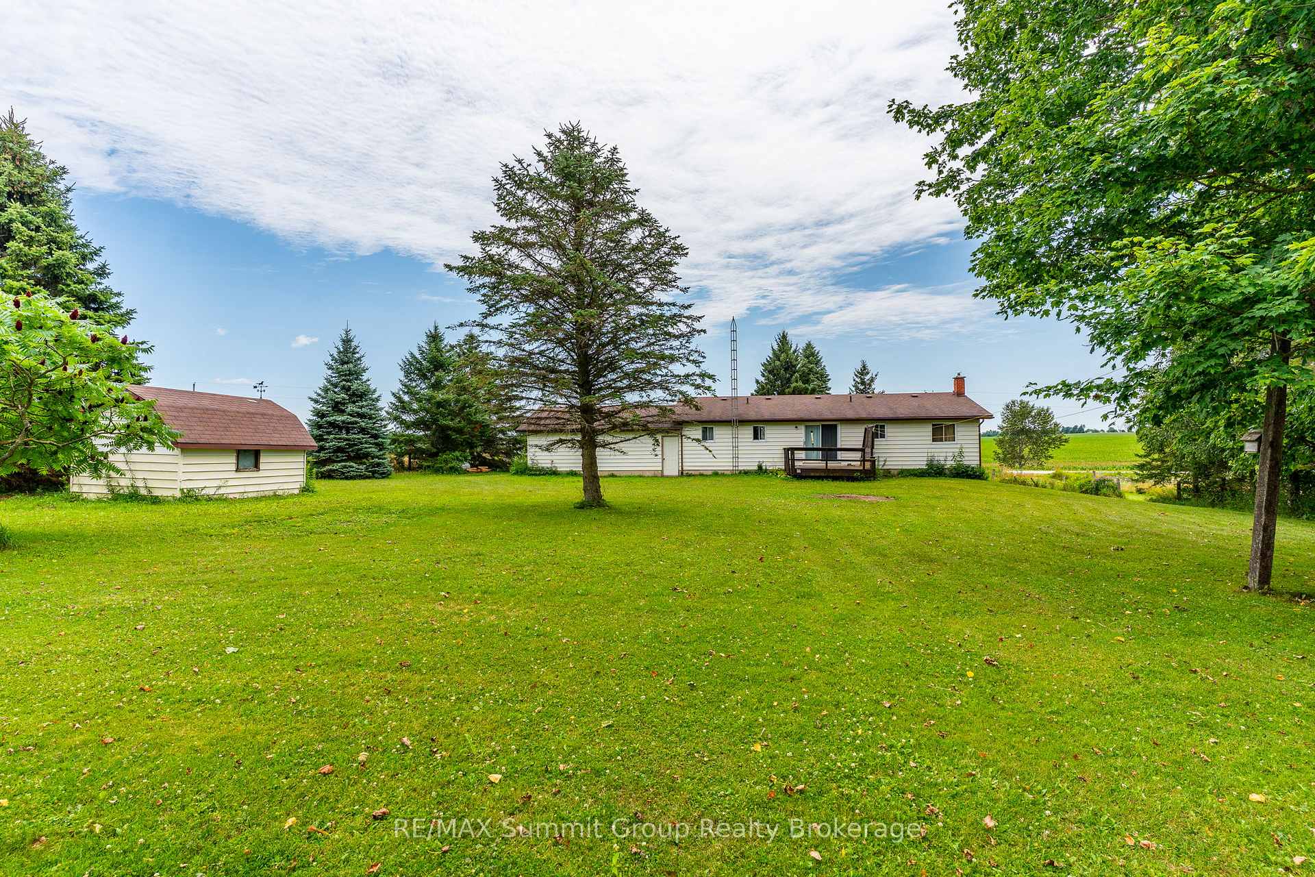Photo 47 of 225187 Southgate Road 22, Southgate — HOMEH