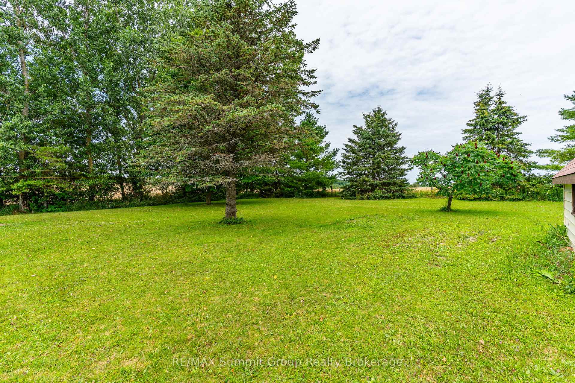 Photo 46 of 225187 Southgate Road 22, Southgate — HOMEH