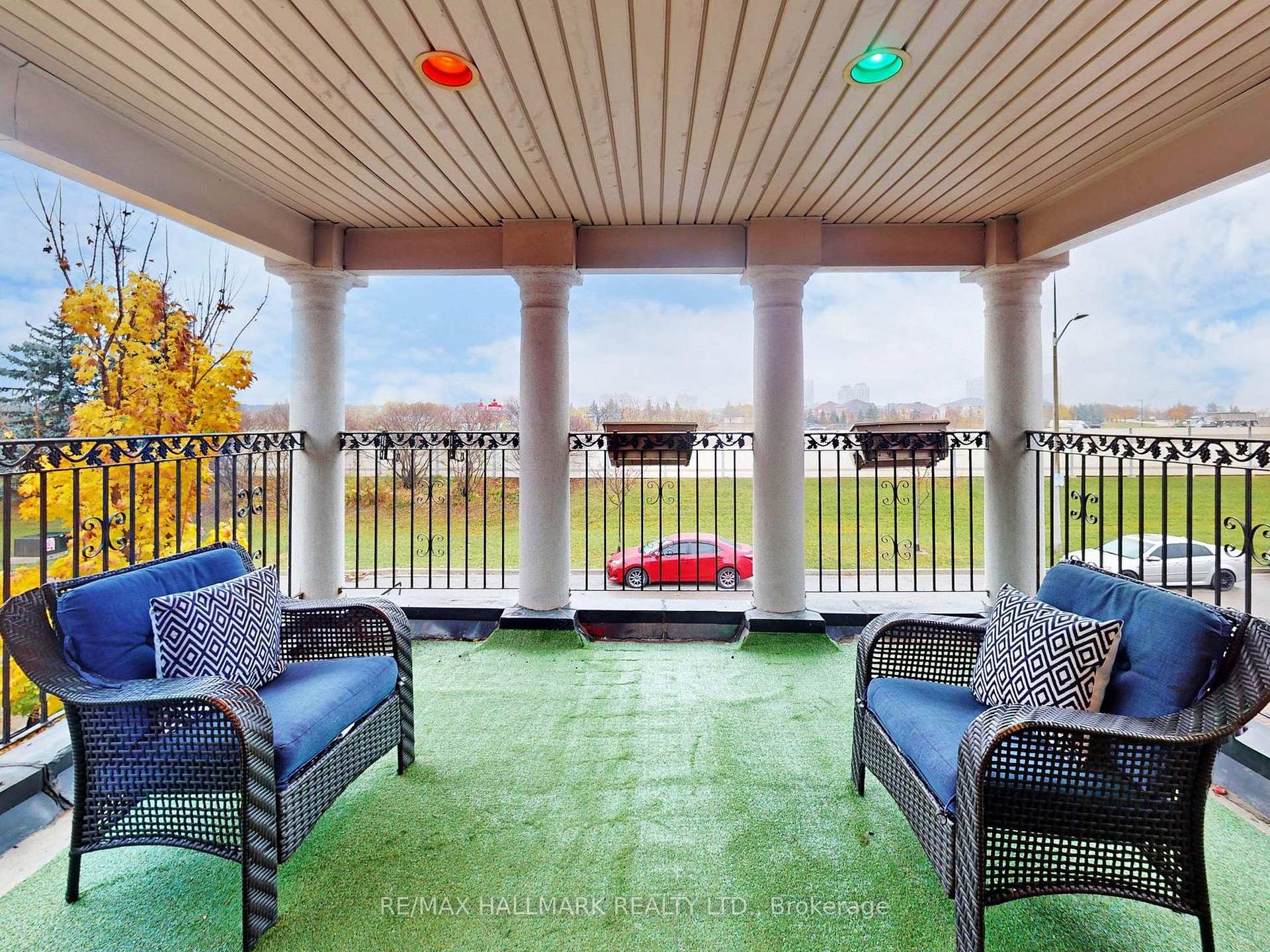 Photo 26 of 338 Hawkview Boulevard, Vaughan, Vellore Village — HOMEH