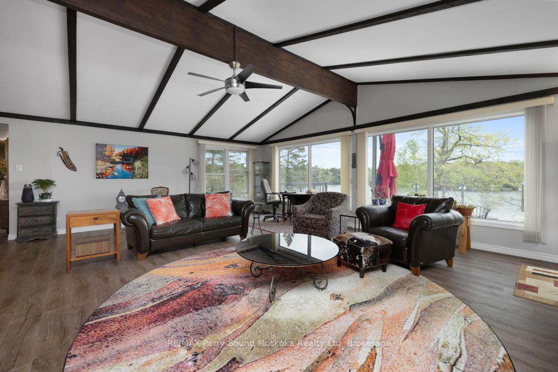 Photo 17 of 28 Lakeside Drive, McKellar — HOMEH