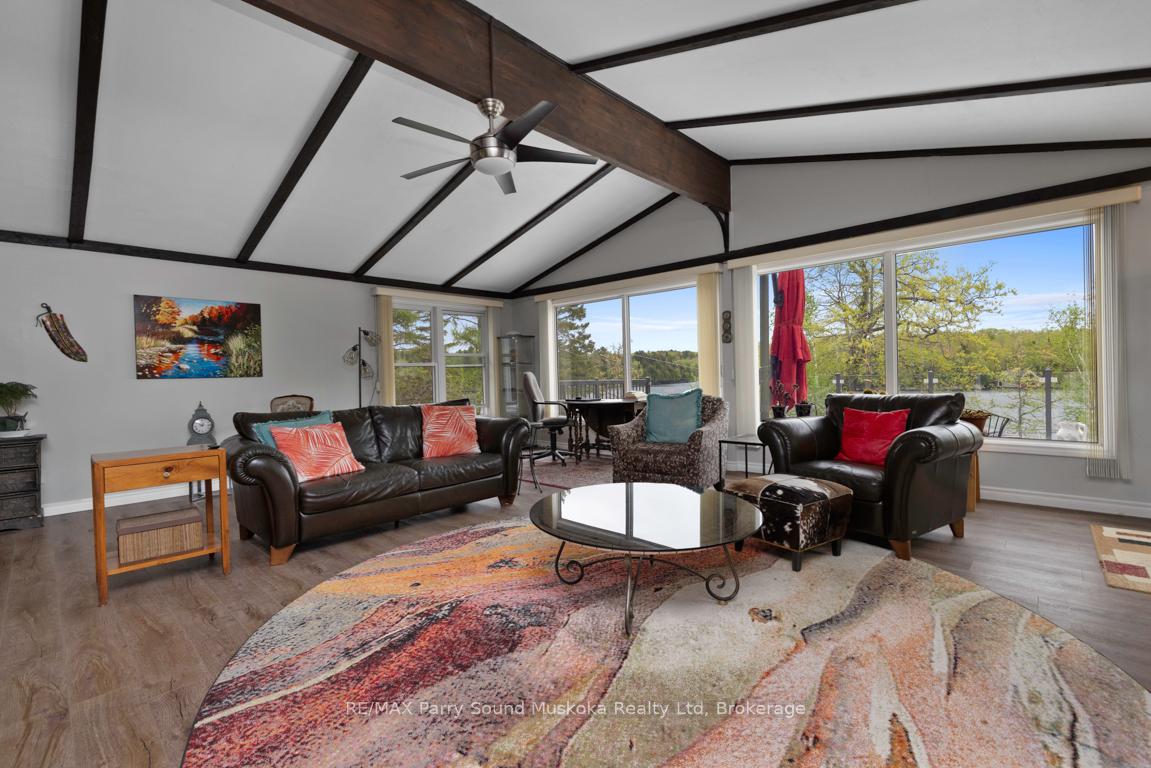 Photo 8 of 28 Lakeside Drive, McKellar — HOMEH