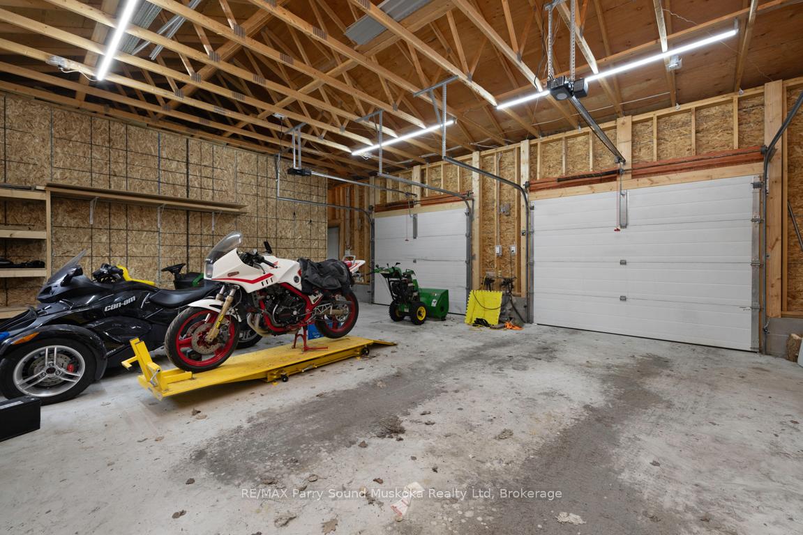 Photo 33 of 28 Lakeside Drive, McKellar — HOMEH