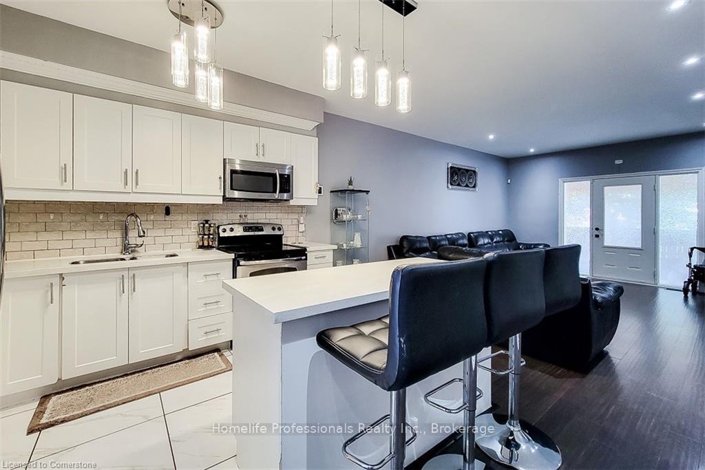 Photo 7 of 313 Fennell Avenue E, Hamilton, Inch Park — HOMEH