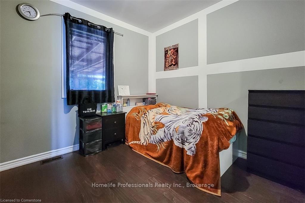 Photo 37 of 313 Fennell Avenue E, Hamilton, Inch Park — HOMEH
