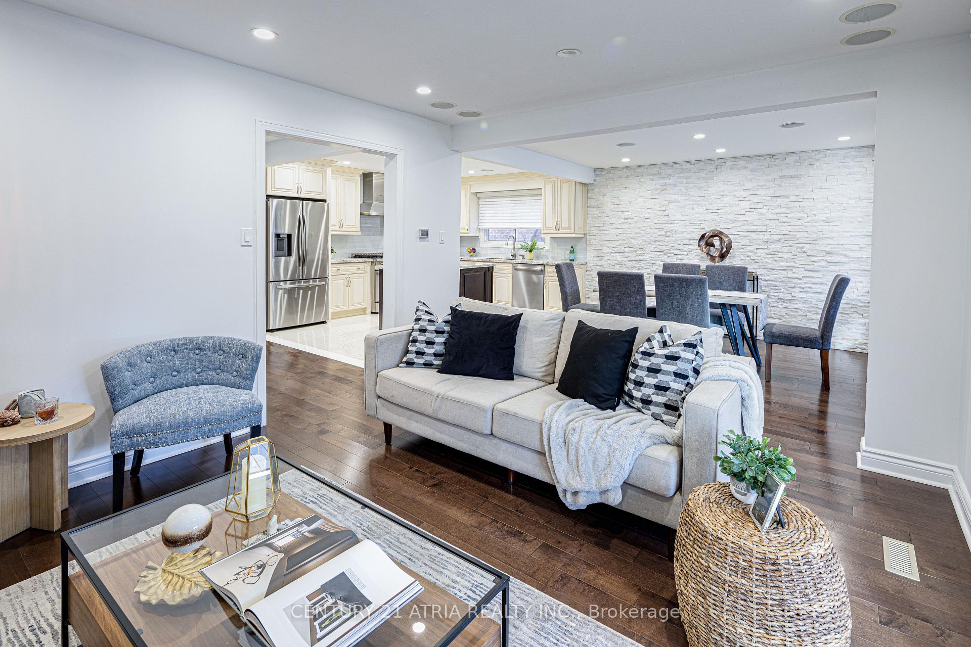 Photo 1 of 15 Dewitt Court, Markham, Sherwood-Amberglen — HOMEH