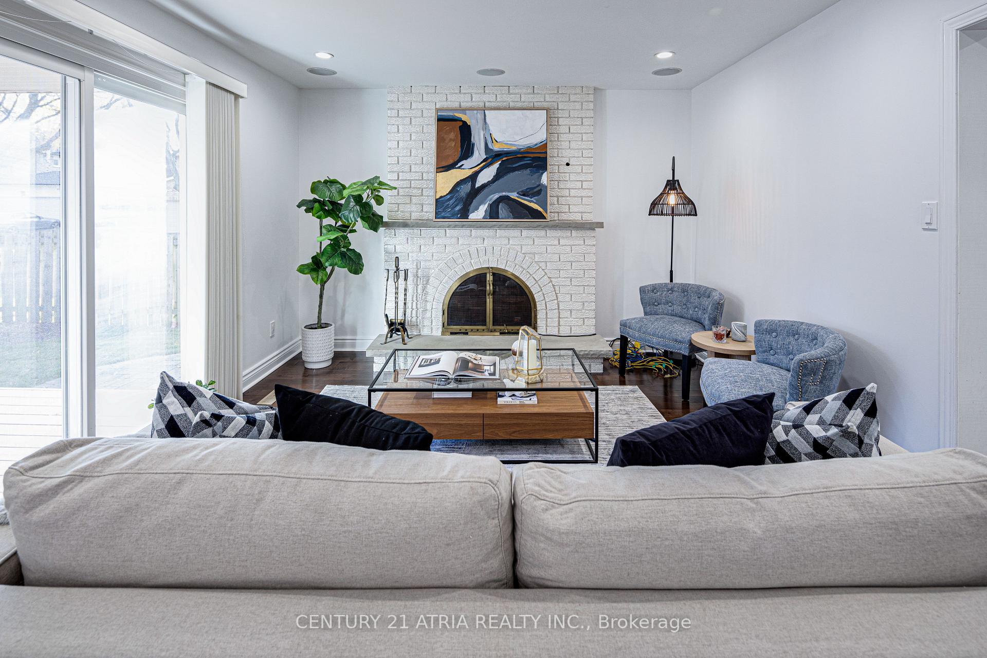 Photo 11 of 15 Dewitt Court, Markham, Sherwood-Amberglen — HOMEH