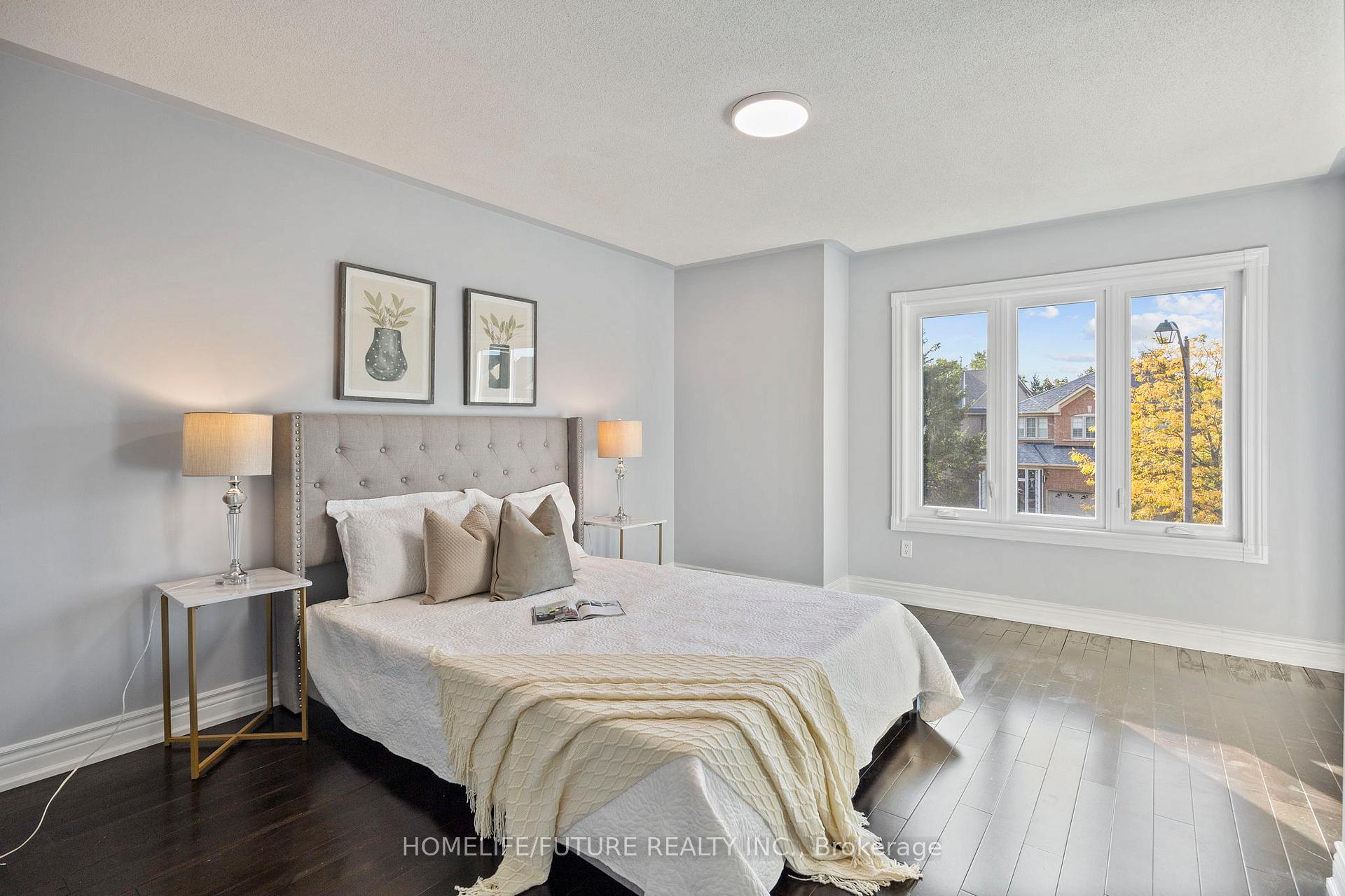 Photo 25 of 7 Vanwood Crescent, Brampton, Vales of Castlemore — HOMEH