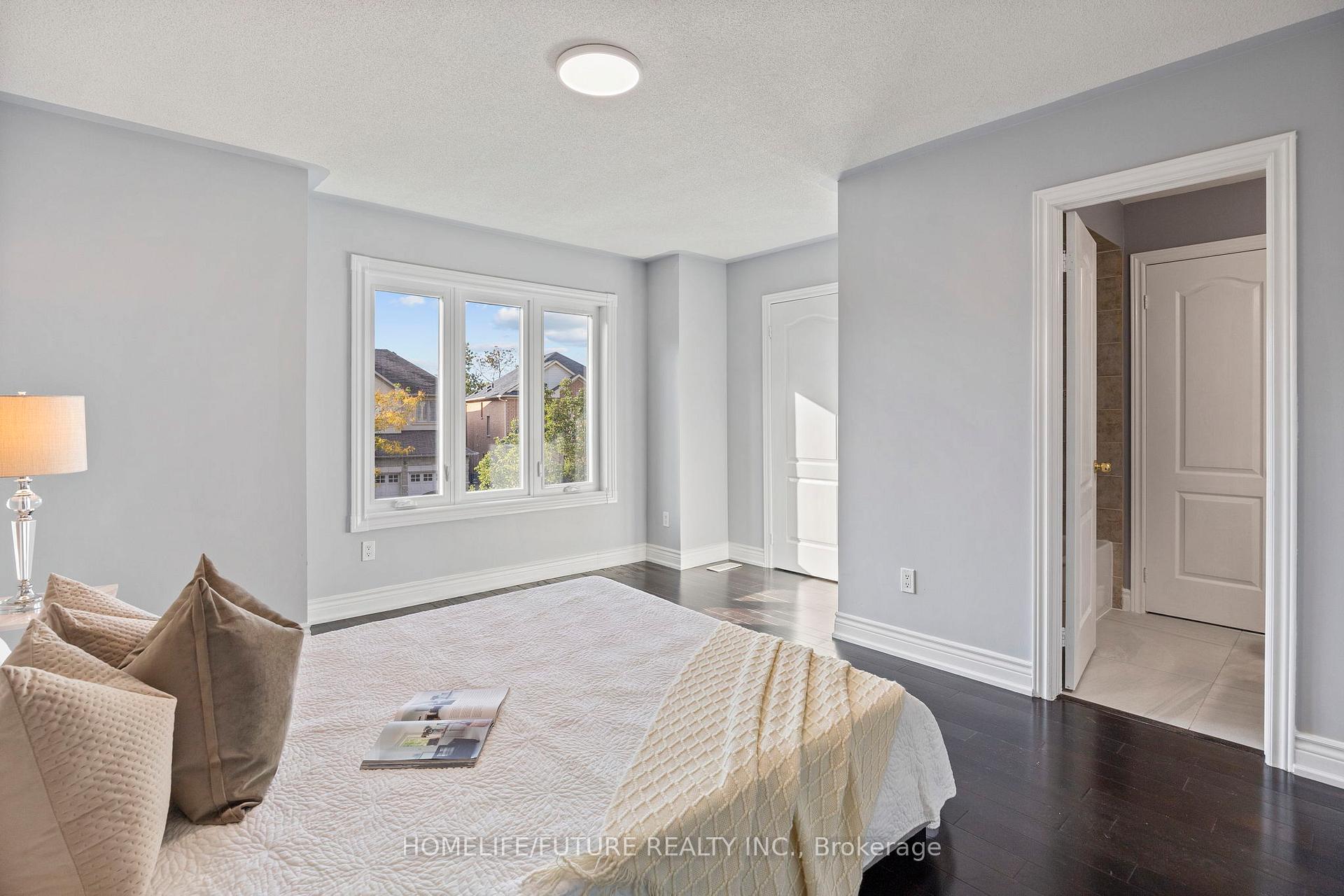 Photo 18 of 7 Vanwood Crescent, Brampton, Vales of Castlemore — HOMEH