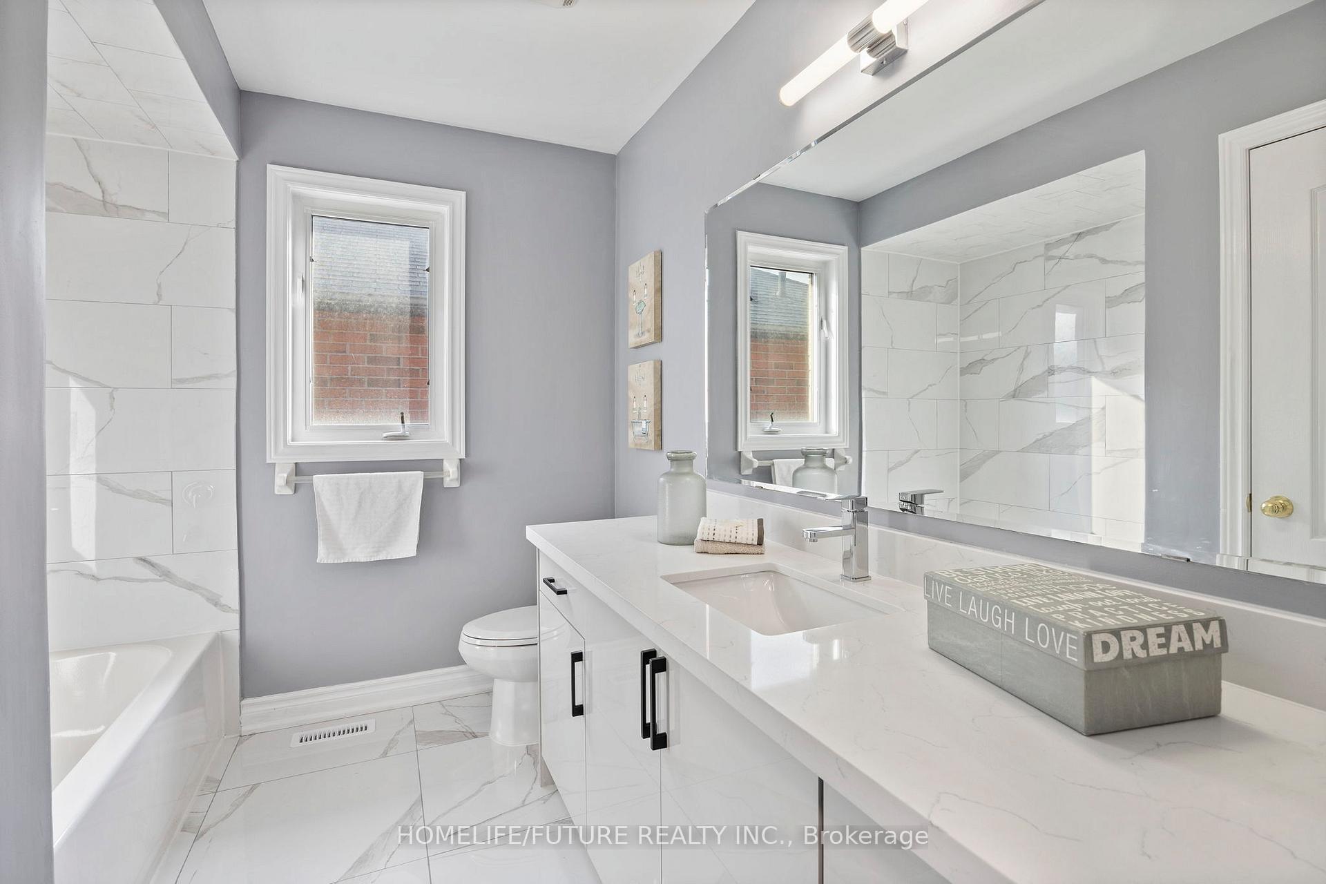 Photo 22 of 7 Vanwood Crescent, Brampton, Vales of Castlemore — HOMEH