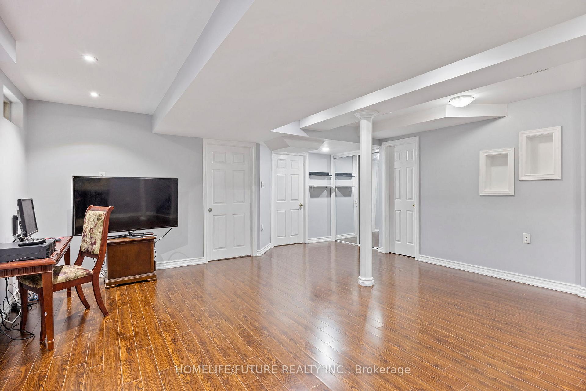 Photo 27 of 7 Vanwood Crescent, Brampton, Vales of Castlemore — HOMEH
