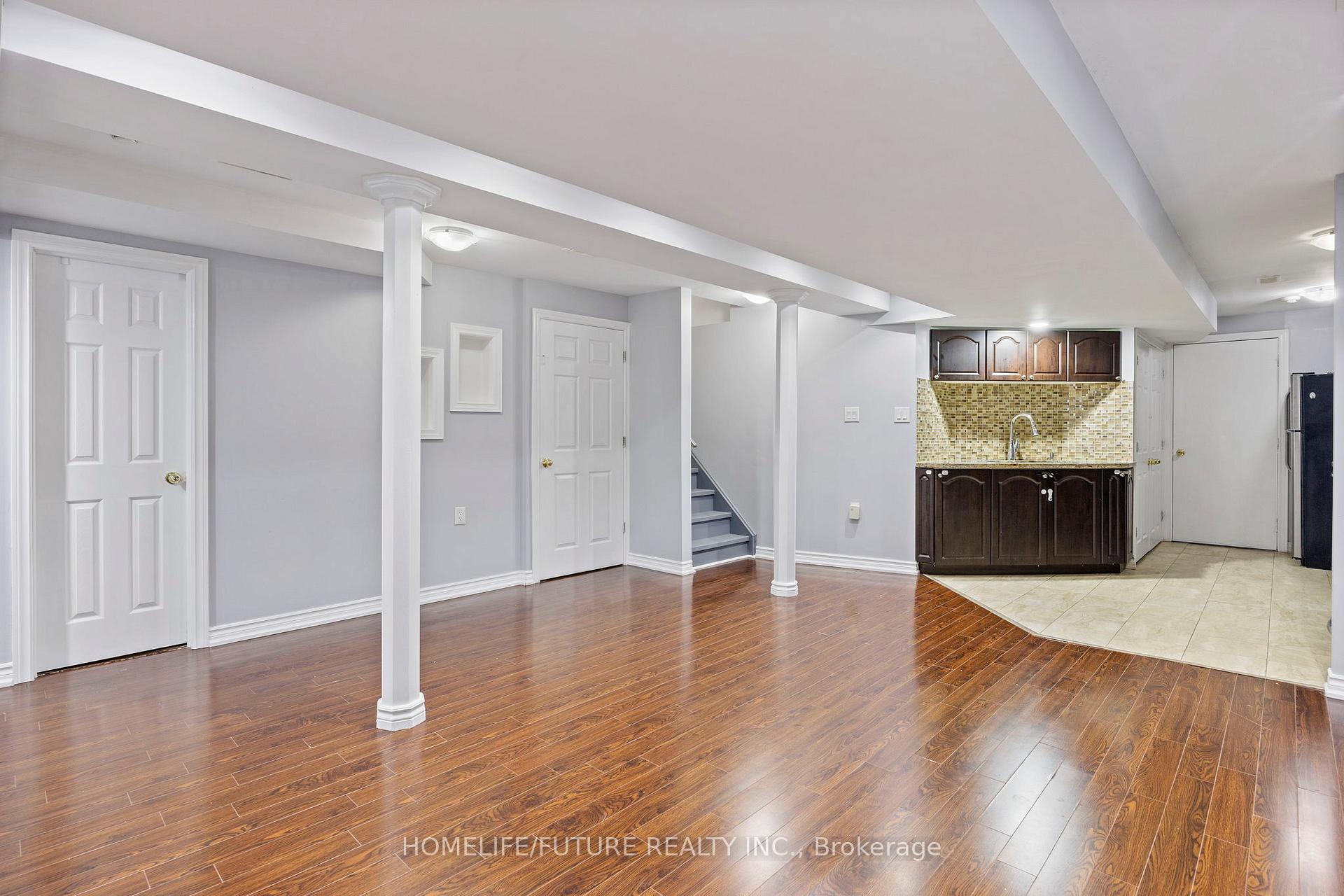 Photo 30 of 7 Vanwood Crescent, Brampton, Vales of Castlemore — HOMEH