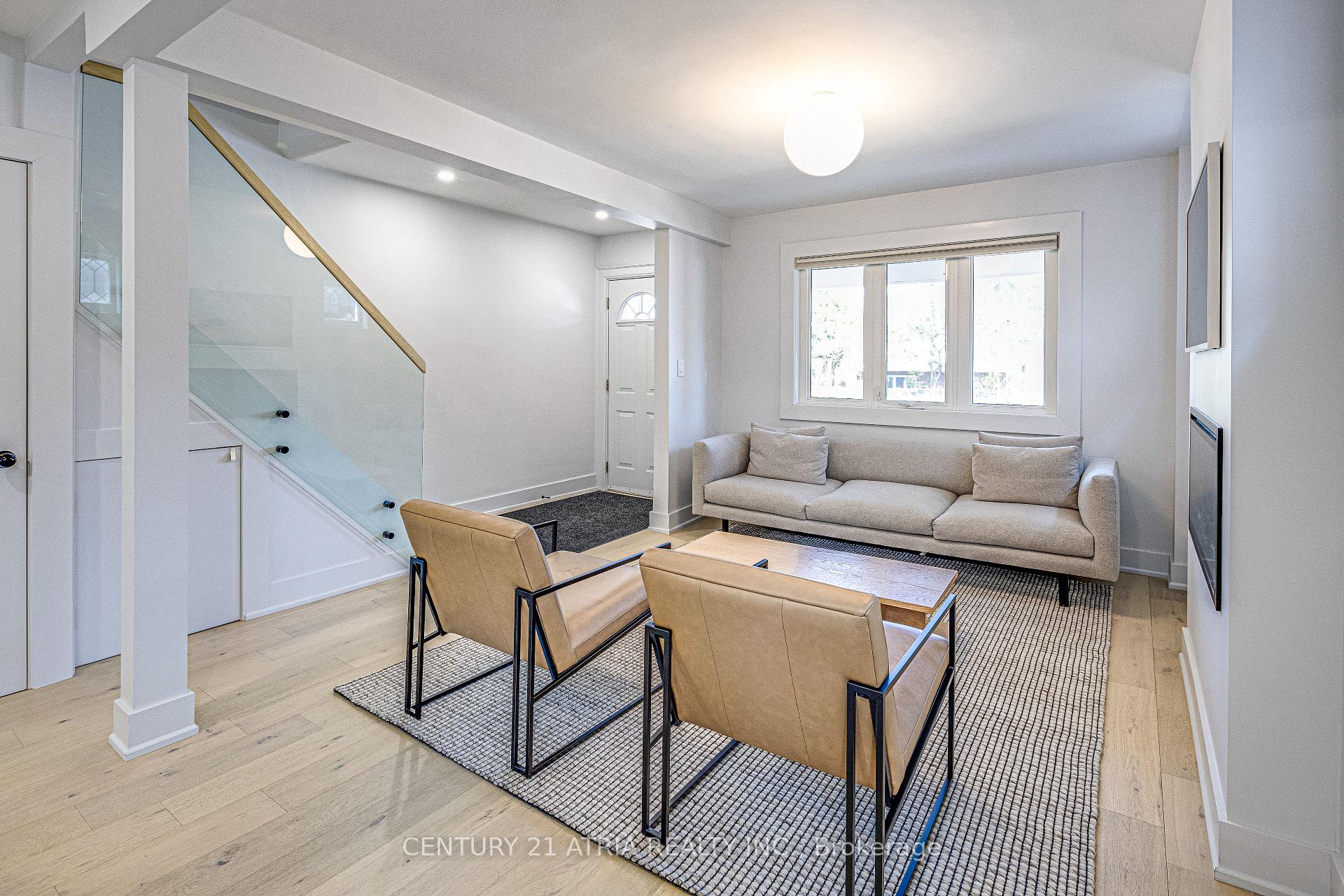 Photo 17 of 458 Donlands Avenue, Toronto, East York — HOMEH