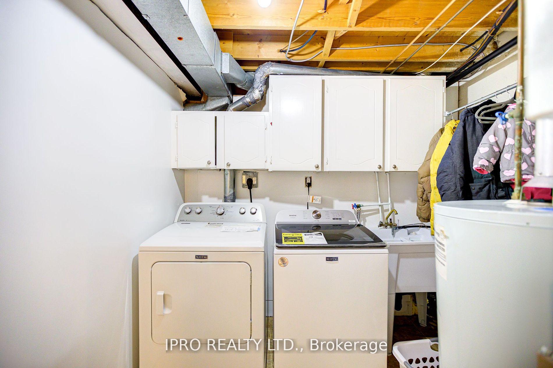 Photo 35 of 31 Barrington Crescent, Brampton, Heart Lake East — HOMEH