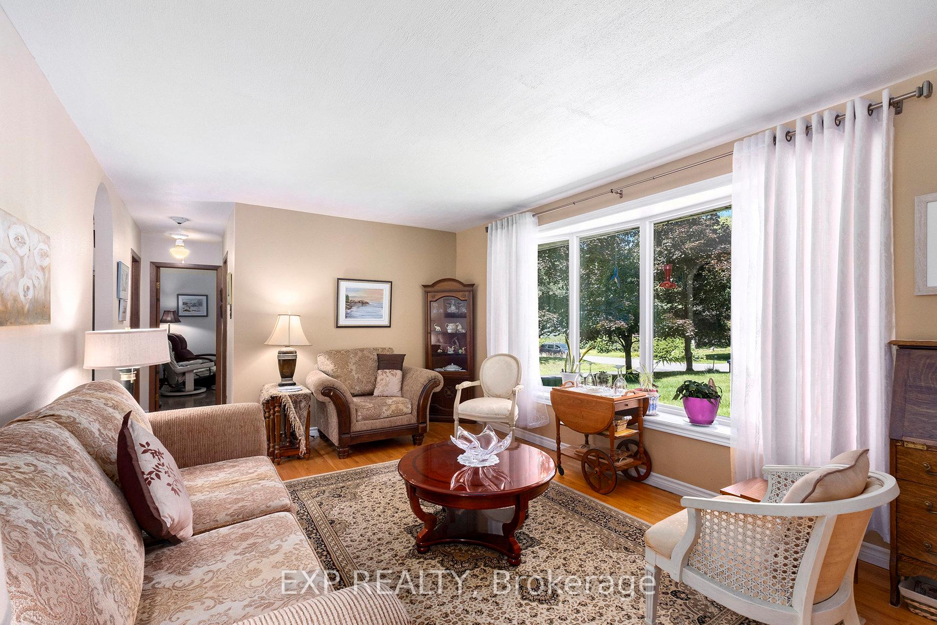 Photo 11 of 277 Allbirch Road, Ottawa, Constance Bay — HOMEH