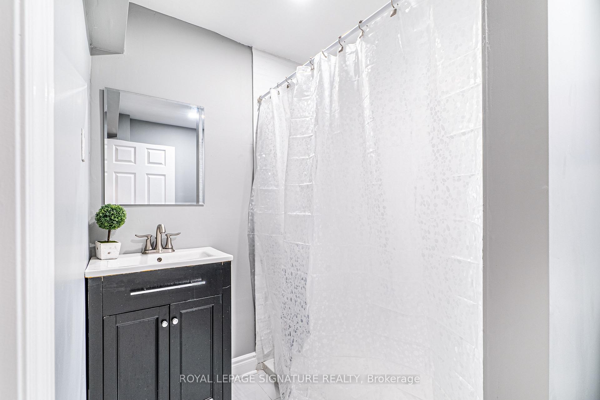 Photo 19 of Unit 41, 67 Goldenlight Circle, Brampton, Bram West — HOMEH