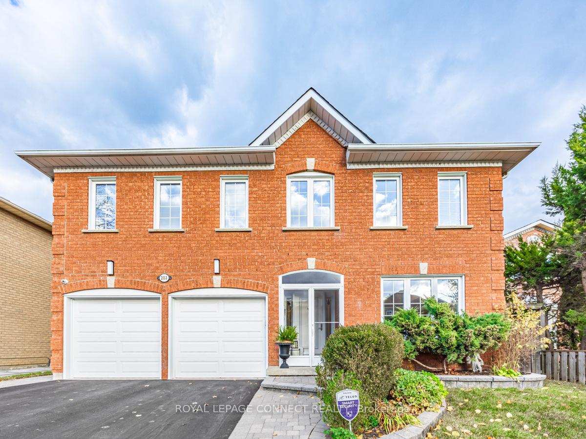 Photo 1 of 203 Fallingbrook Street, Whitby, Pringle Creek — HOMEH