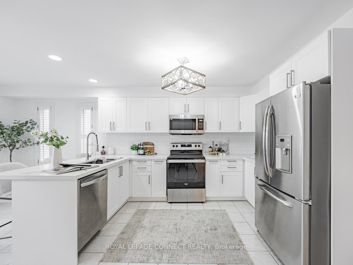 Photo 7 of 203 Fallingbrook Street, Whitby, Pringle Creek — HOMEH