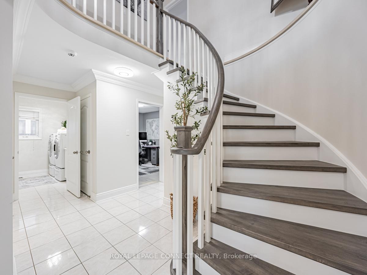 Photo 11 of 203 Fallingbrook Street, Whitby, Pringle Creek — HOMEH