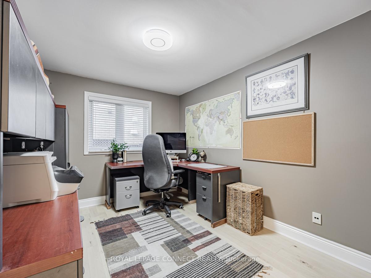 Photo 29 of 203 Fallingbrook Street, Whitby, Pringle Creek — HOMEH
