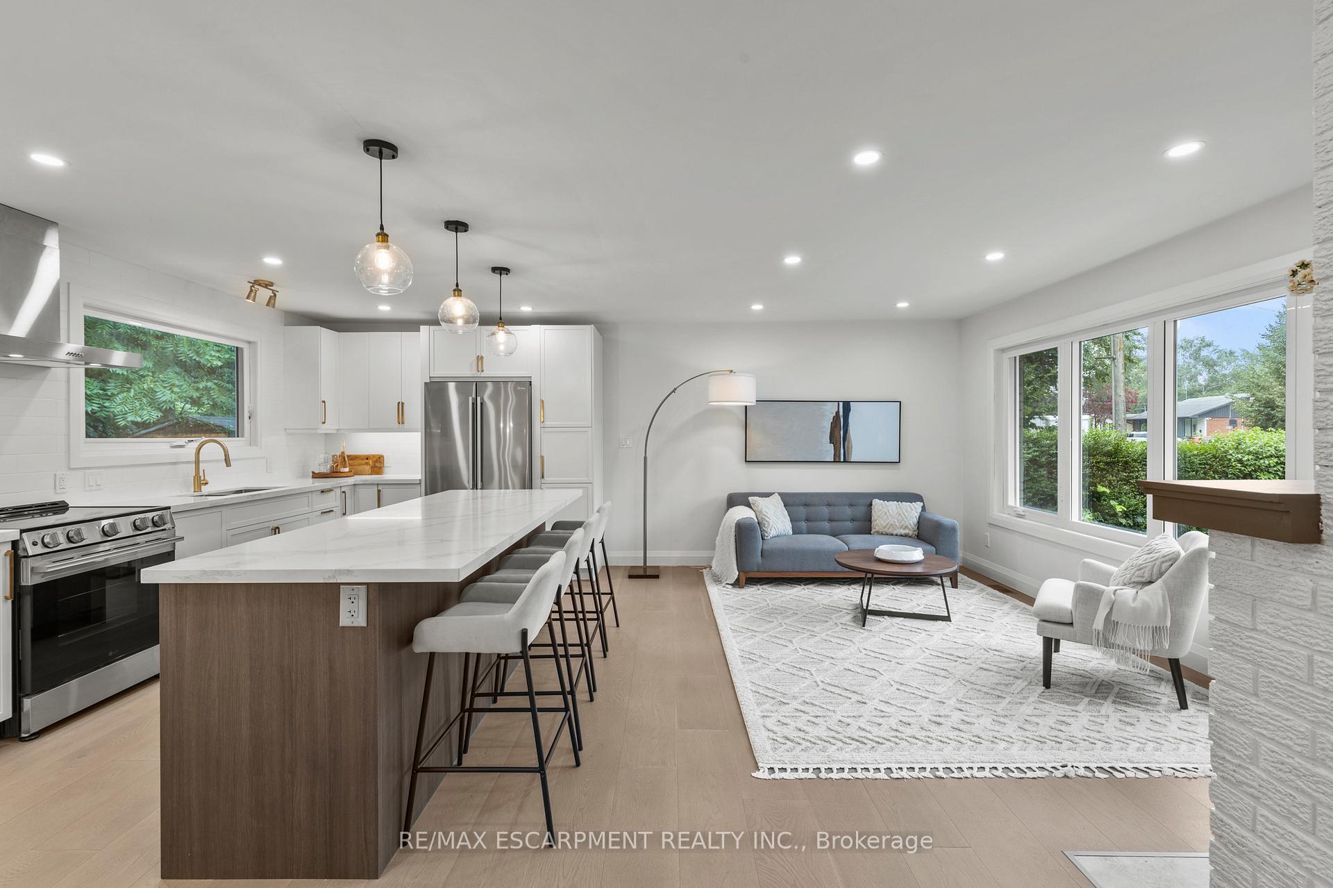 Photo 13 of 36 Spring Garden Boulevard, St. Catharines, Lakeshore — HOMEH