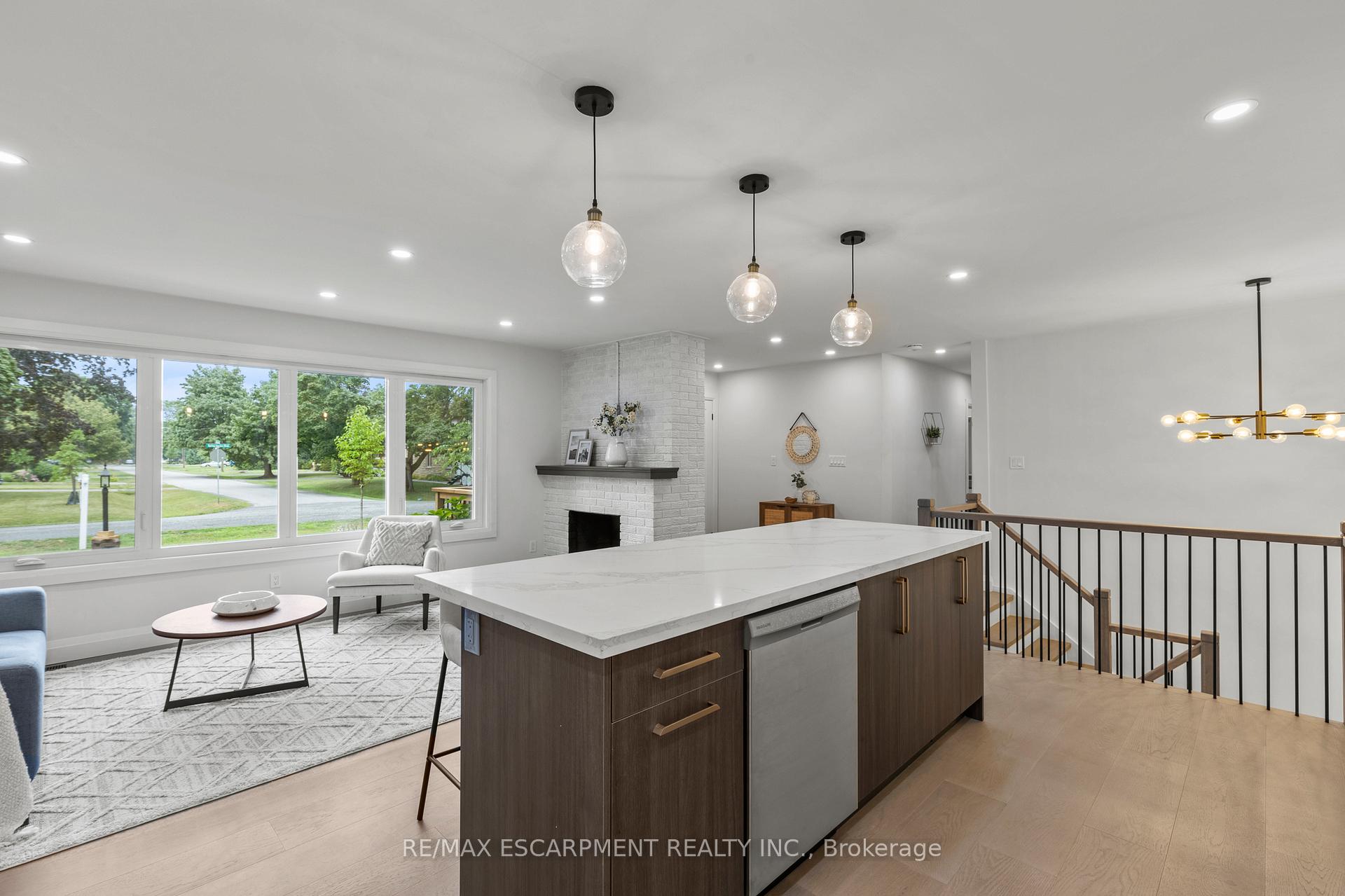 Photo 15 of 36 Spring Garden Boulevard, St. Catharines, Lakeshore — HOMEH