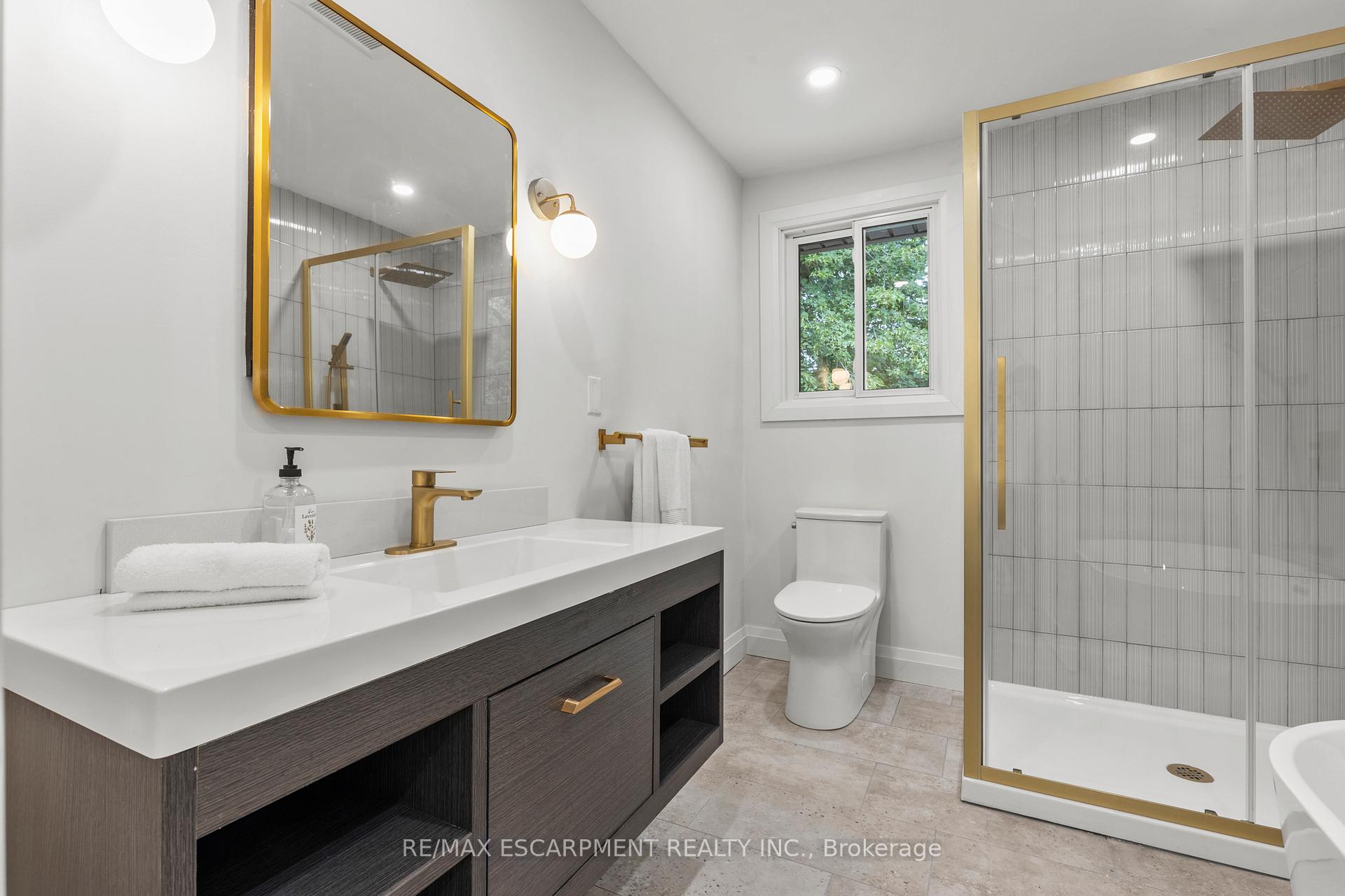 Photo 25 of 36 Spring Garden Boulevard, St. Catharines, Lakeshore — HOMEH